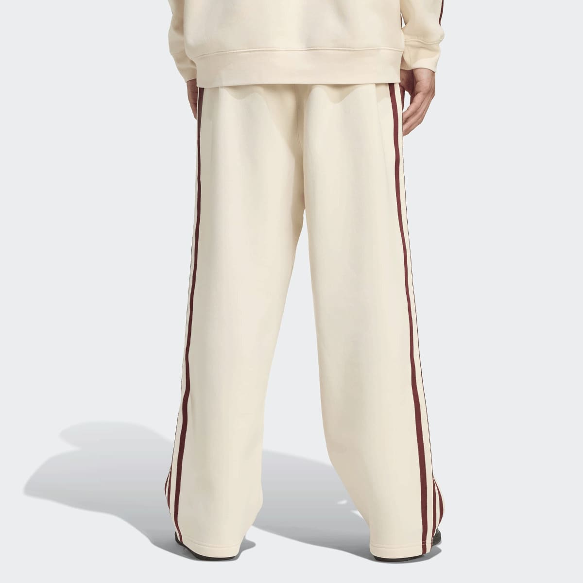 adidas Originals Graphic Fleece Pant Open Hem Men Trainingsbroeken beige Maat L Kleding