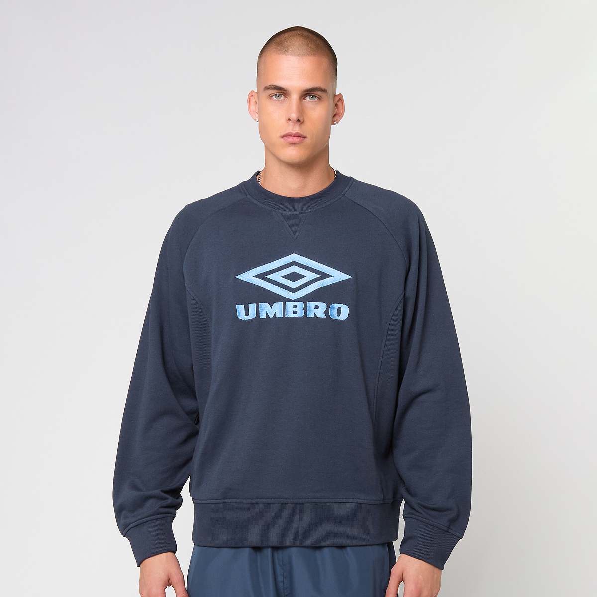 ICONIC SWEAT dark navy/vista blue | SNIPES
