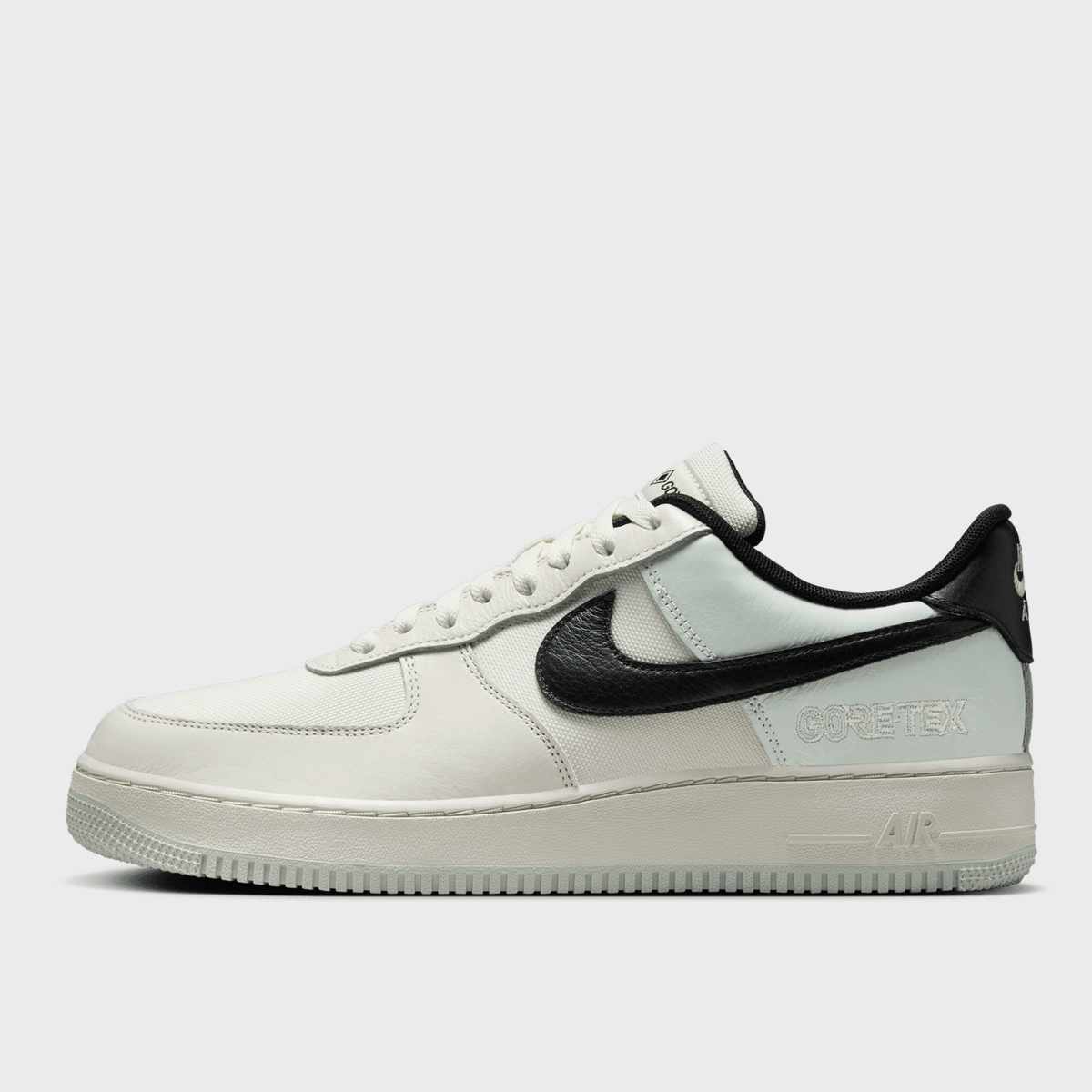 Nike, Air Force 1 GORE-TEX, beige