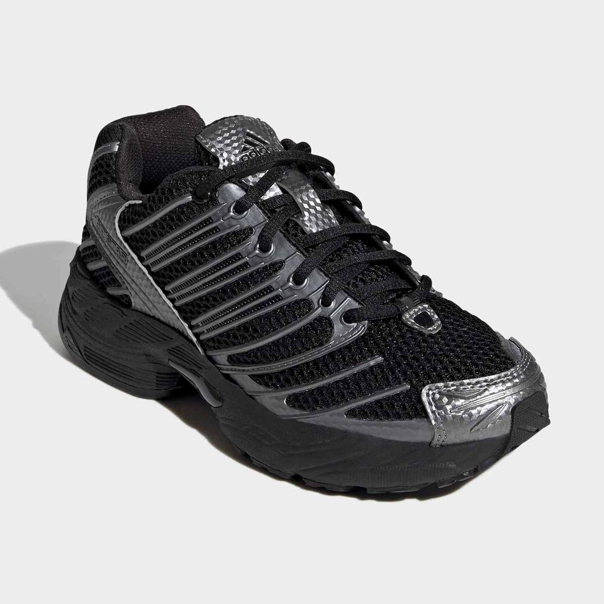 adidas Adistar Control au meilleur prix