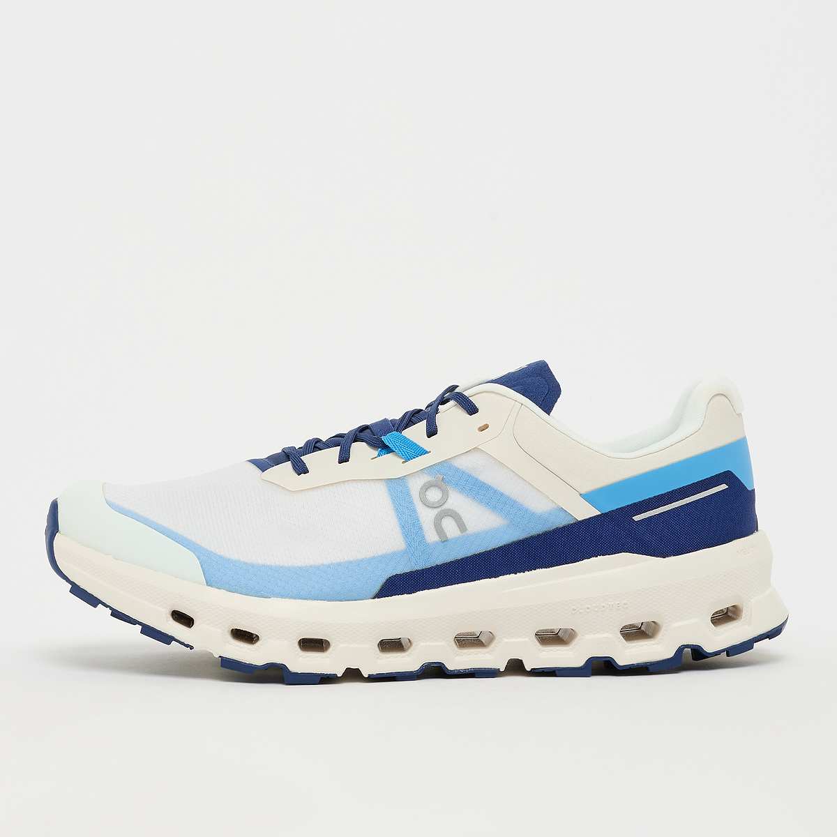 On, Cloudvista, white