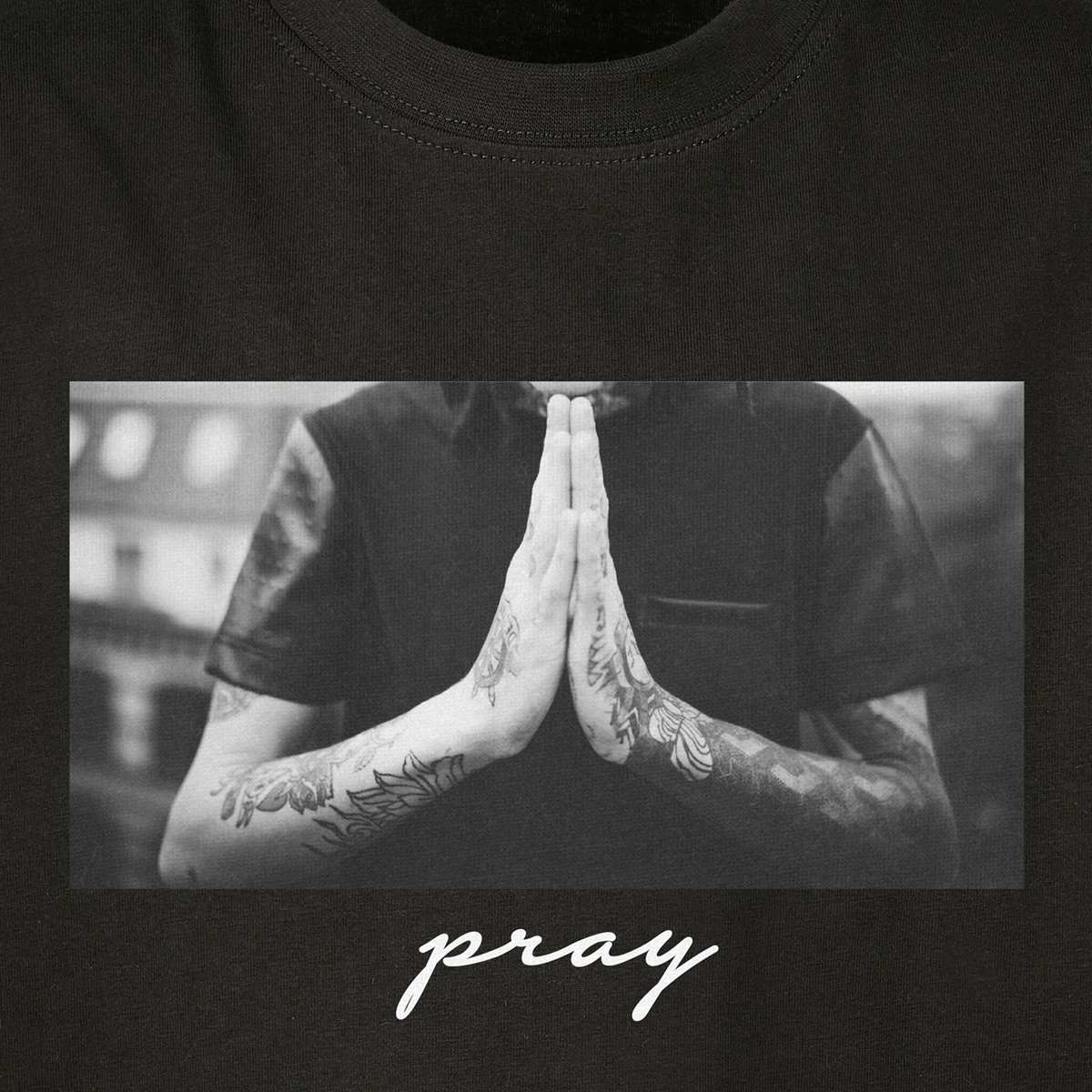 Mister Tee Kids Pray unisex T-Shirts zwart Kleding