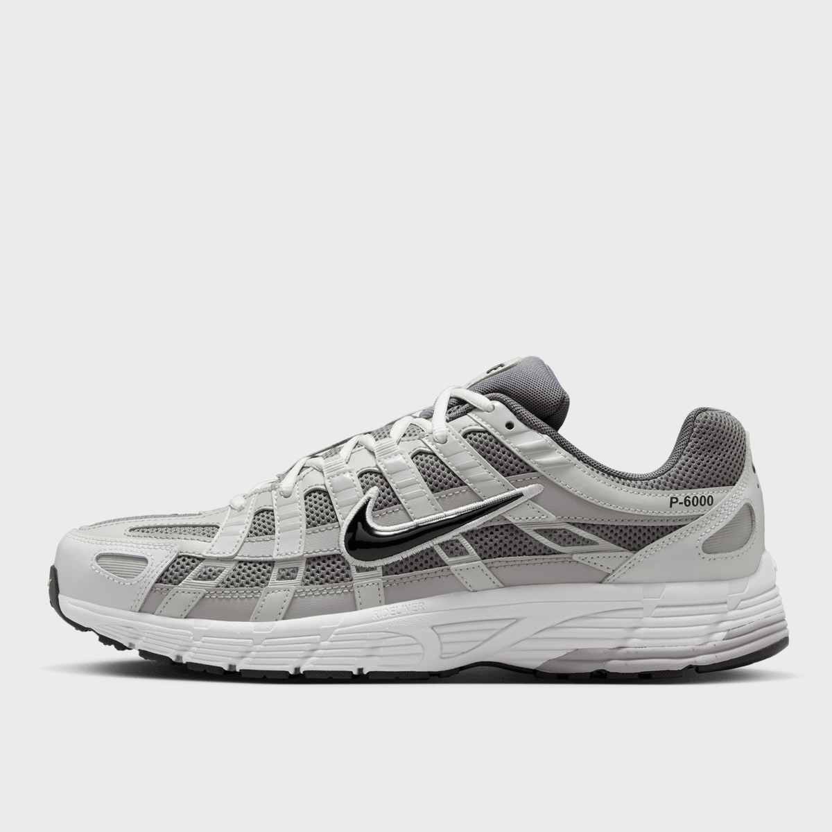 Nike Uomo Grigio P-6000