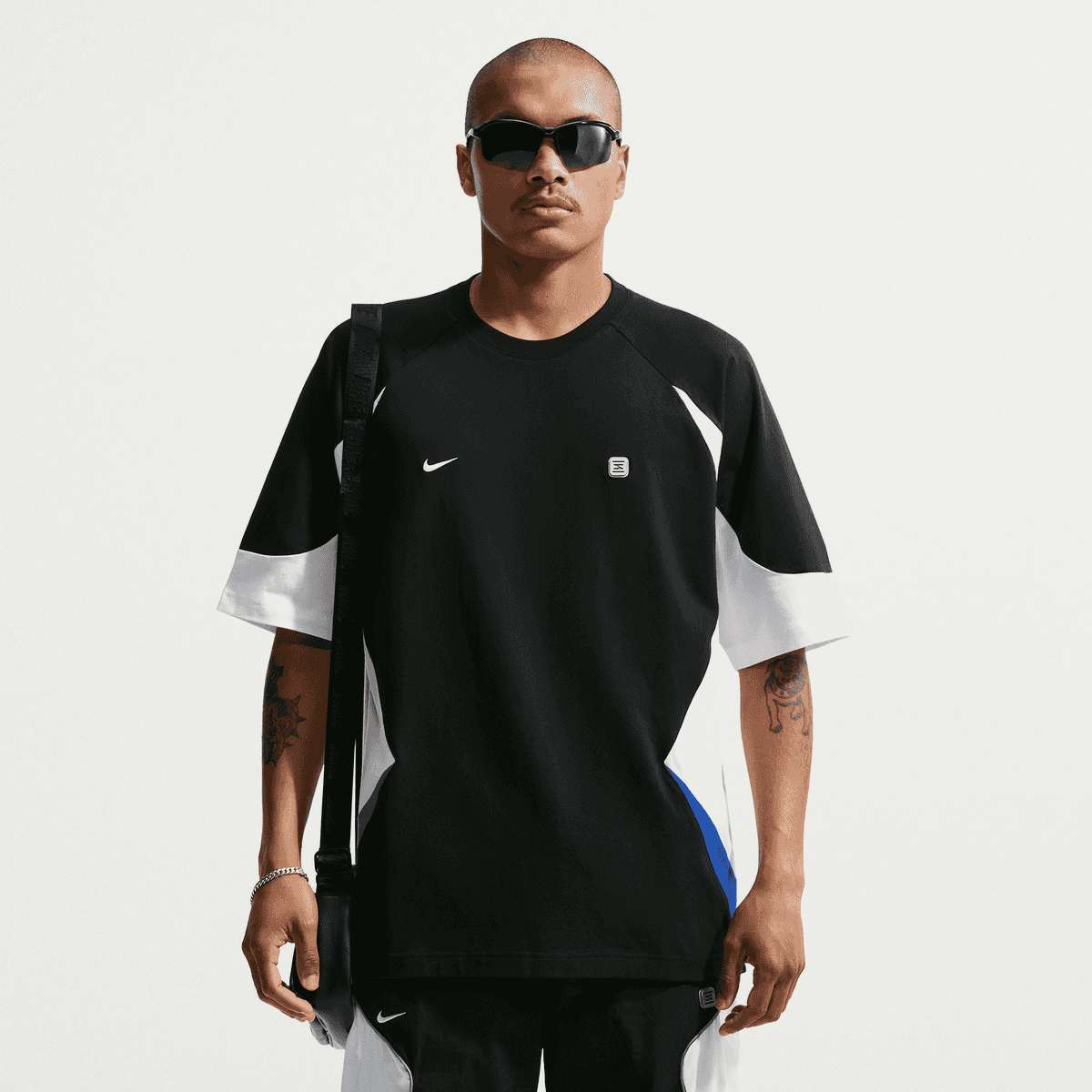 Sportswear Shortsleeve Shox Top