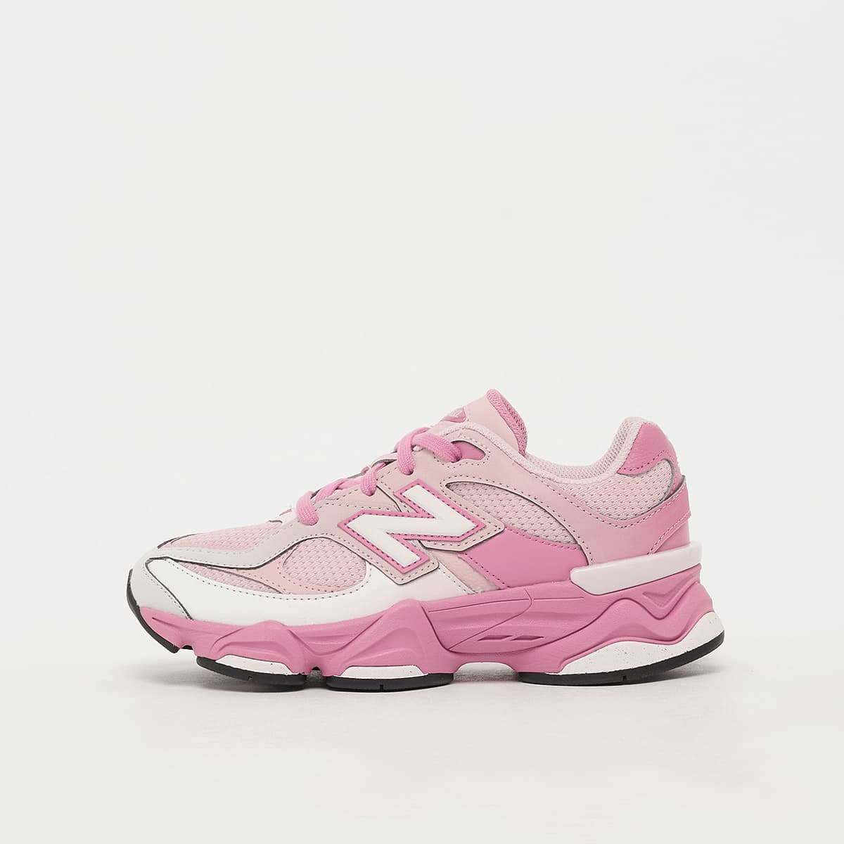 New Balance 9060 prix pas cher