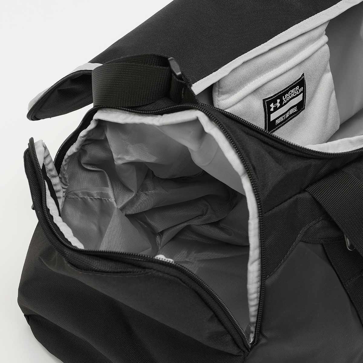 Under Armour Undeniable 5.0 Small Duffle Bag 'Black Silver' — foto 6