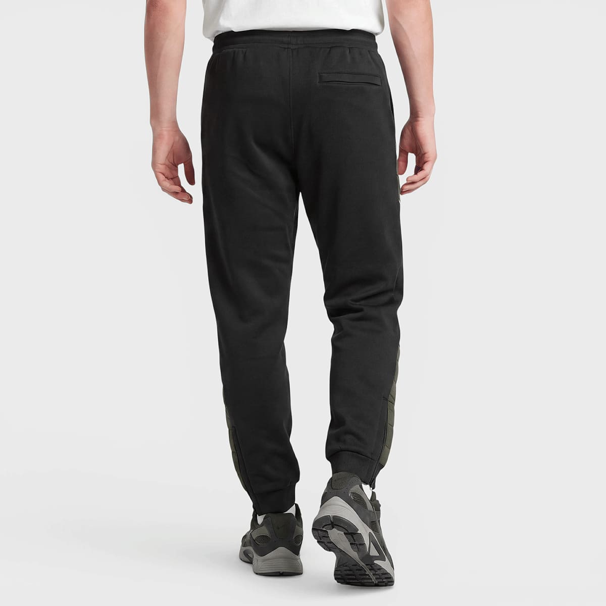 Sergio Tacchini Prota Tracksuit black/forest night — photo 6