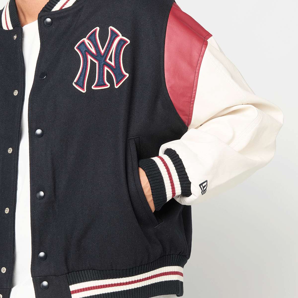 New Era MLB Varsity Jacket — photo 3