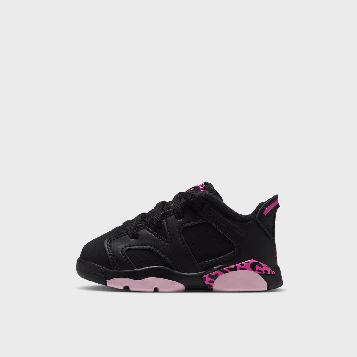 Jordan 6 IQ5607-001 noir