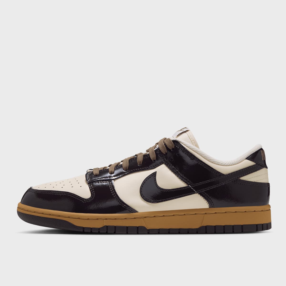 Nike Dunk Low Retro, vue de côté
