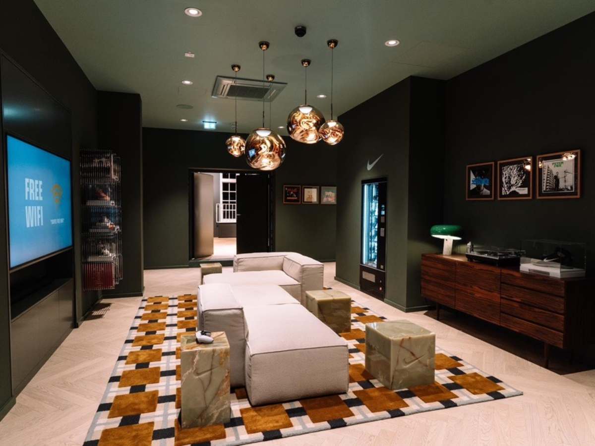 SNIPES_Studio44_Lounge.jpg