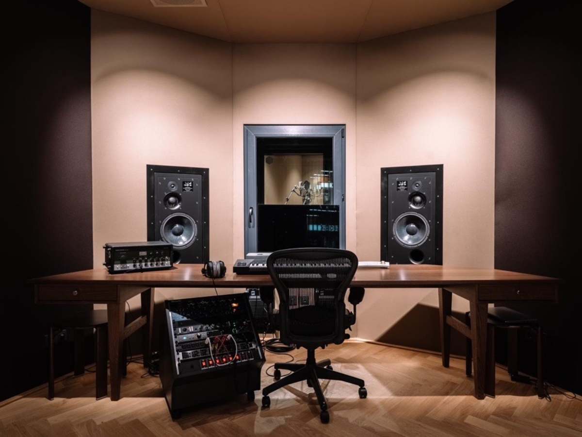 SNIPES_Studio44_Tonstudio_Regie_1.jpg