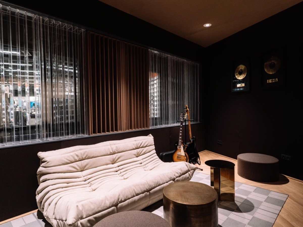 SNIPES_Studio44_Tonstudio_Regie_2.jpg