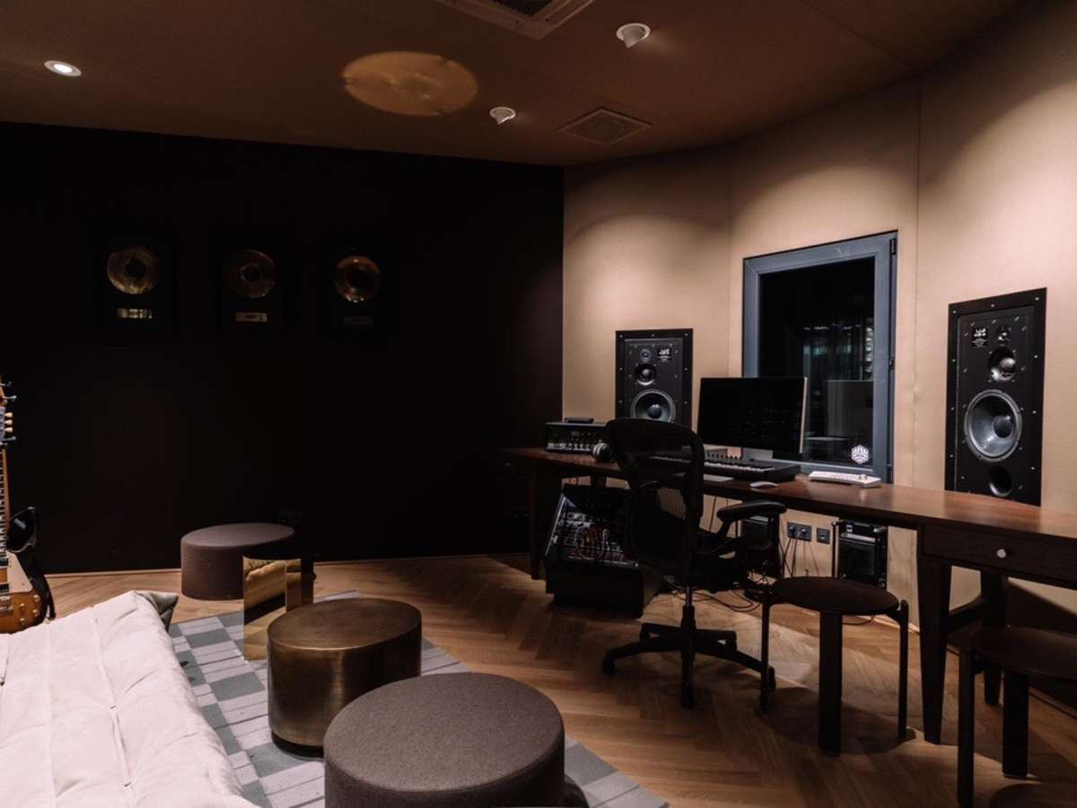 SNIPES_Studio44_Tonstudio_Regie_3.jpg