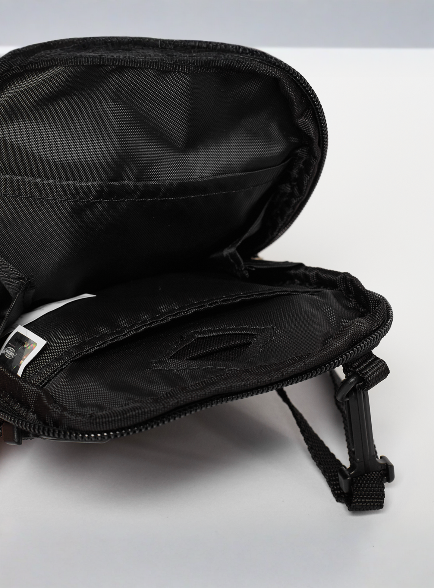 Eastpak, Umhängetasche Buddy, black, Image 3 of 3