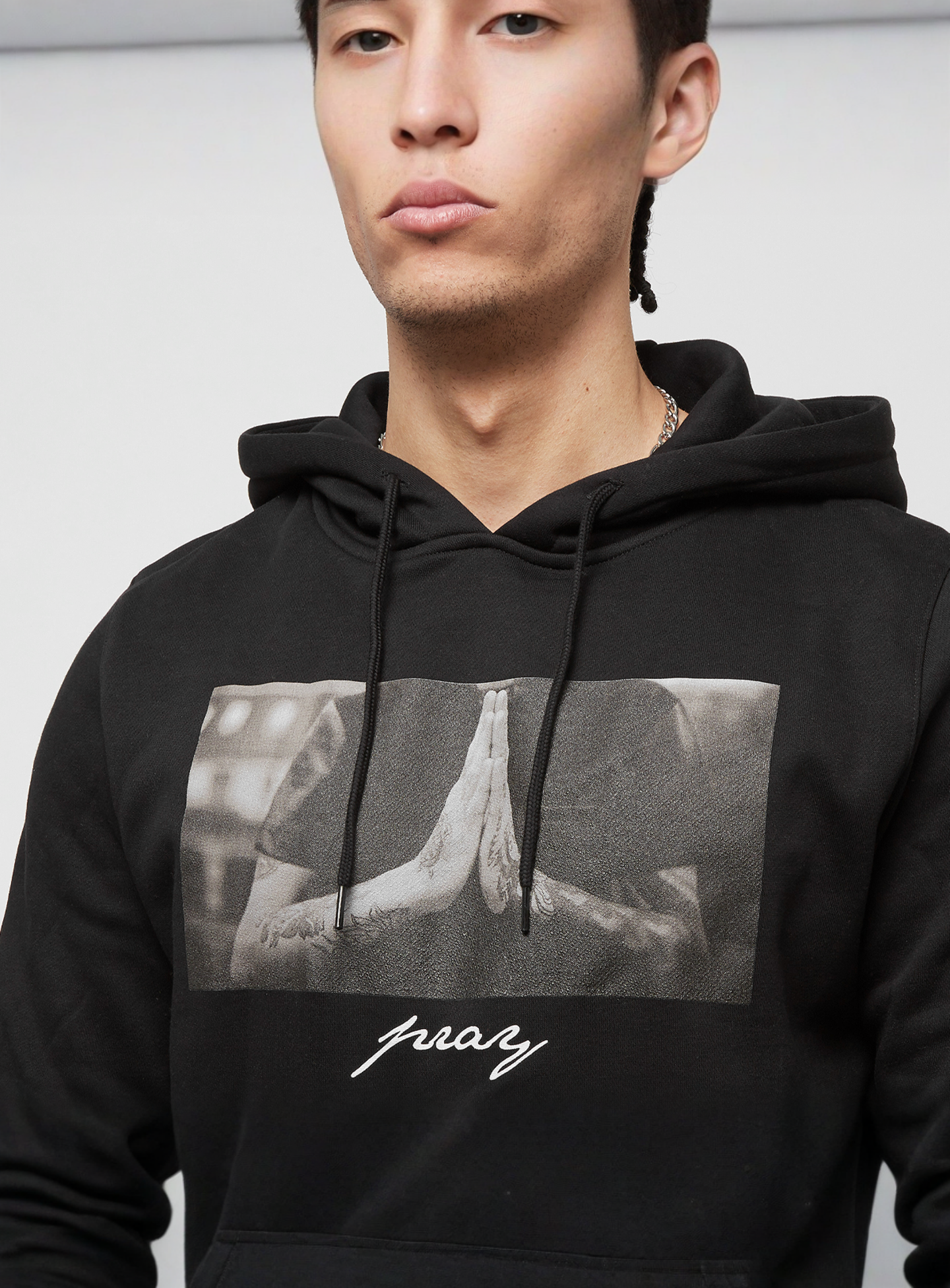 Mister Tee, Hooded-Sweatshirt Pray, black, Image 3 of 4