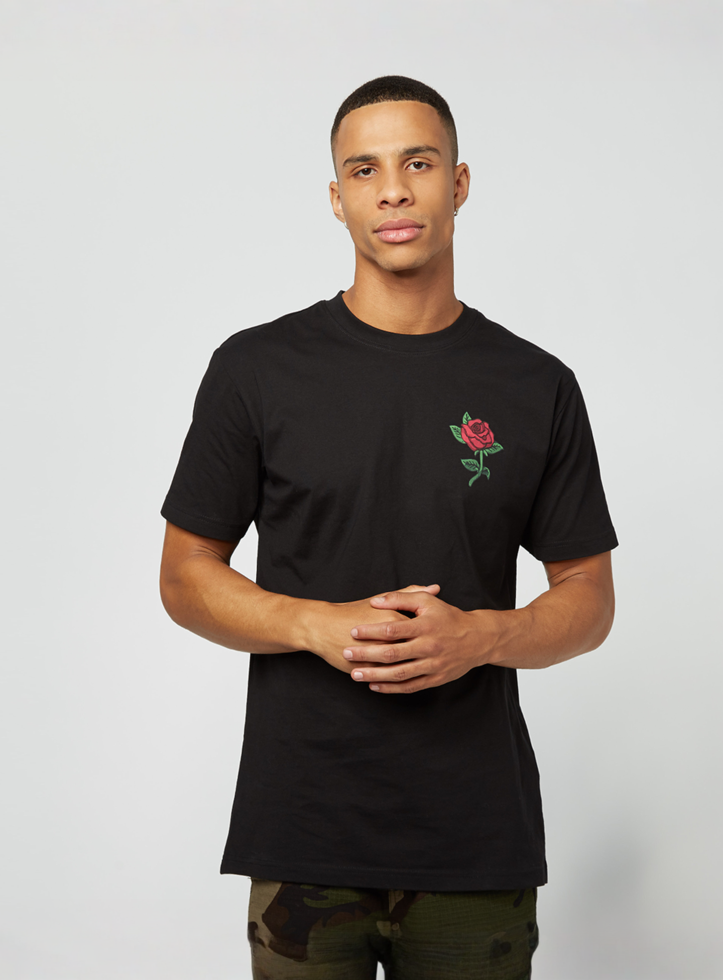 Mister Tee, Rose, black, Image 1 of 4