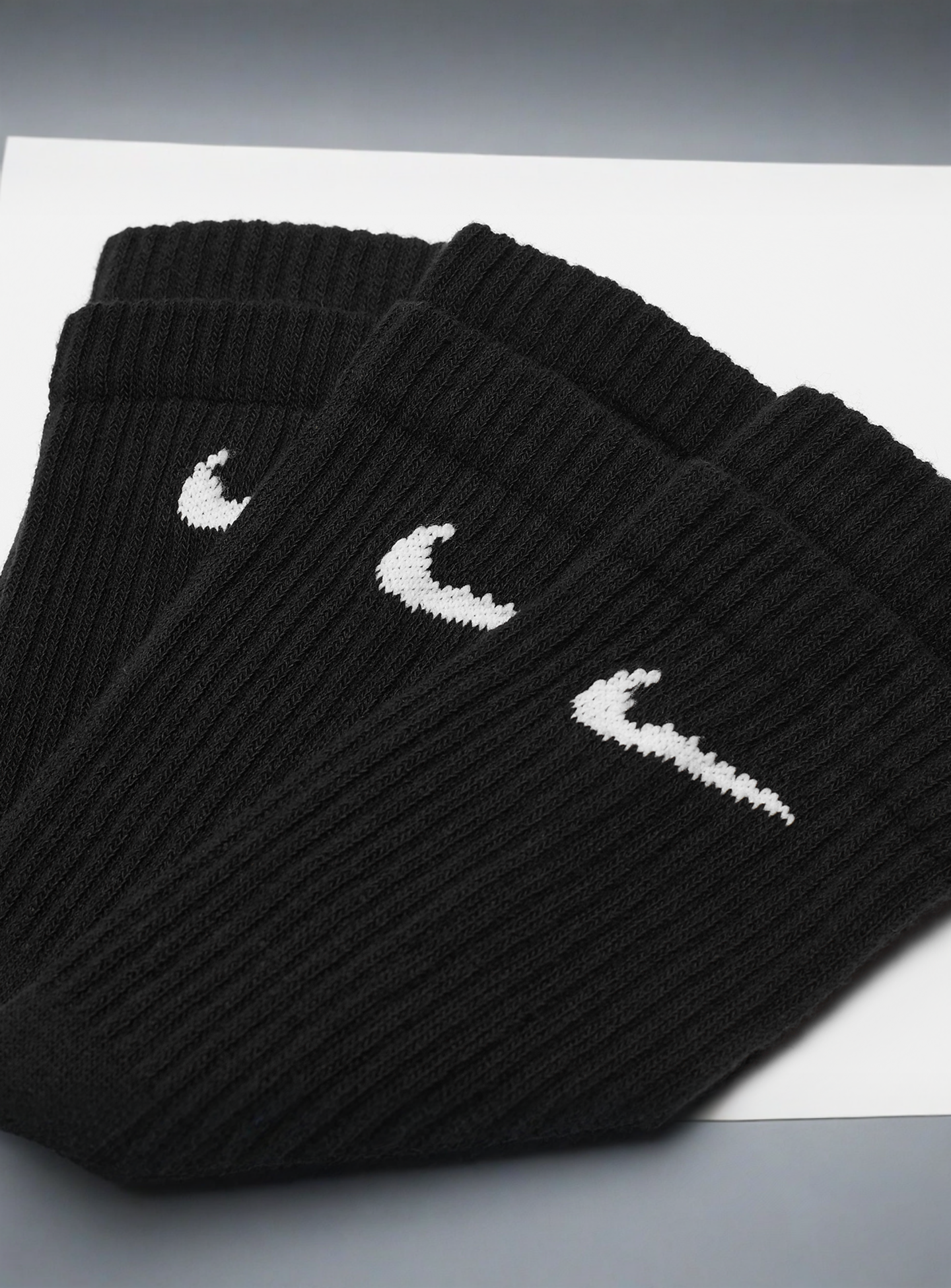 Nike, 3 PACK - Everyday Cushioned Training Crew Socks, black, Image 2 of 2