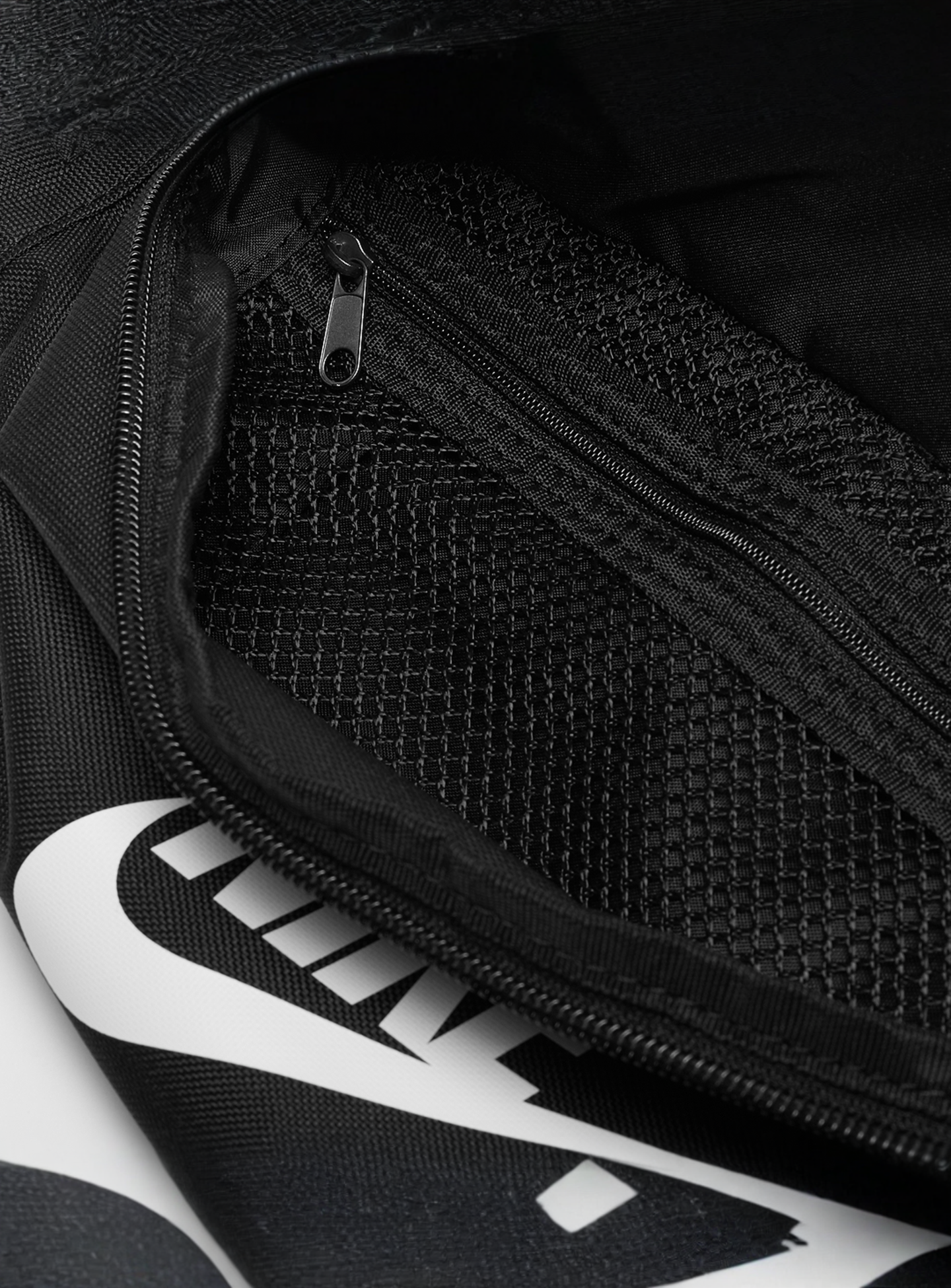 Nike, Sportswear Heritage Hip Pack, black, Image 3 of 3