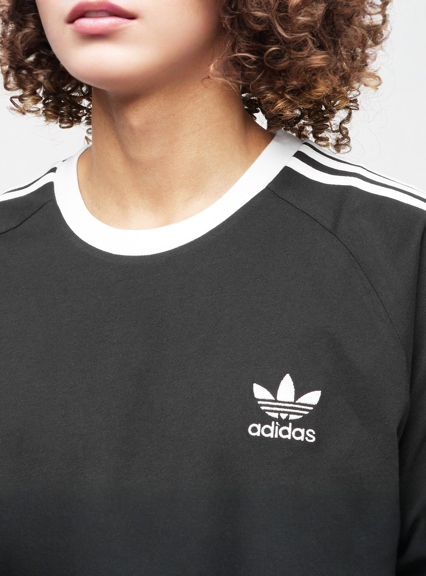 adidas Originals, adicolor 3-Stripes T-Shirt, black, Image 4 of 5