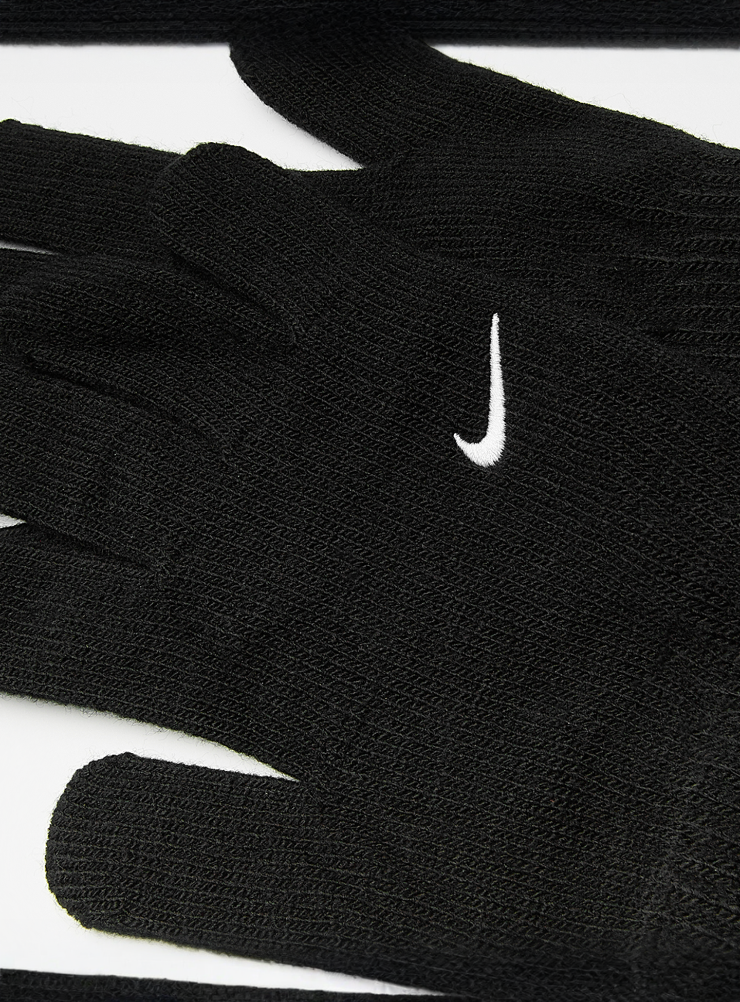 Nike, Swoosh Knit Gloves 2.0, black, Image 3 of 3