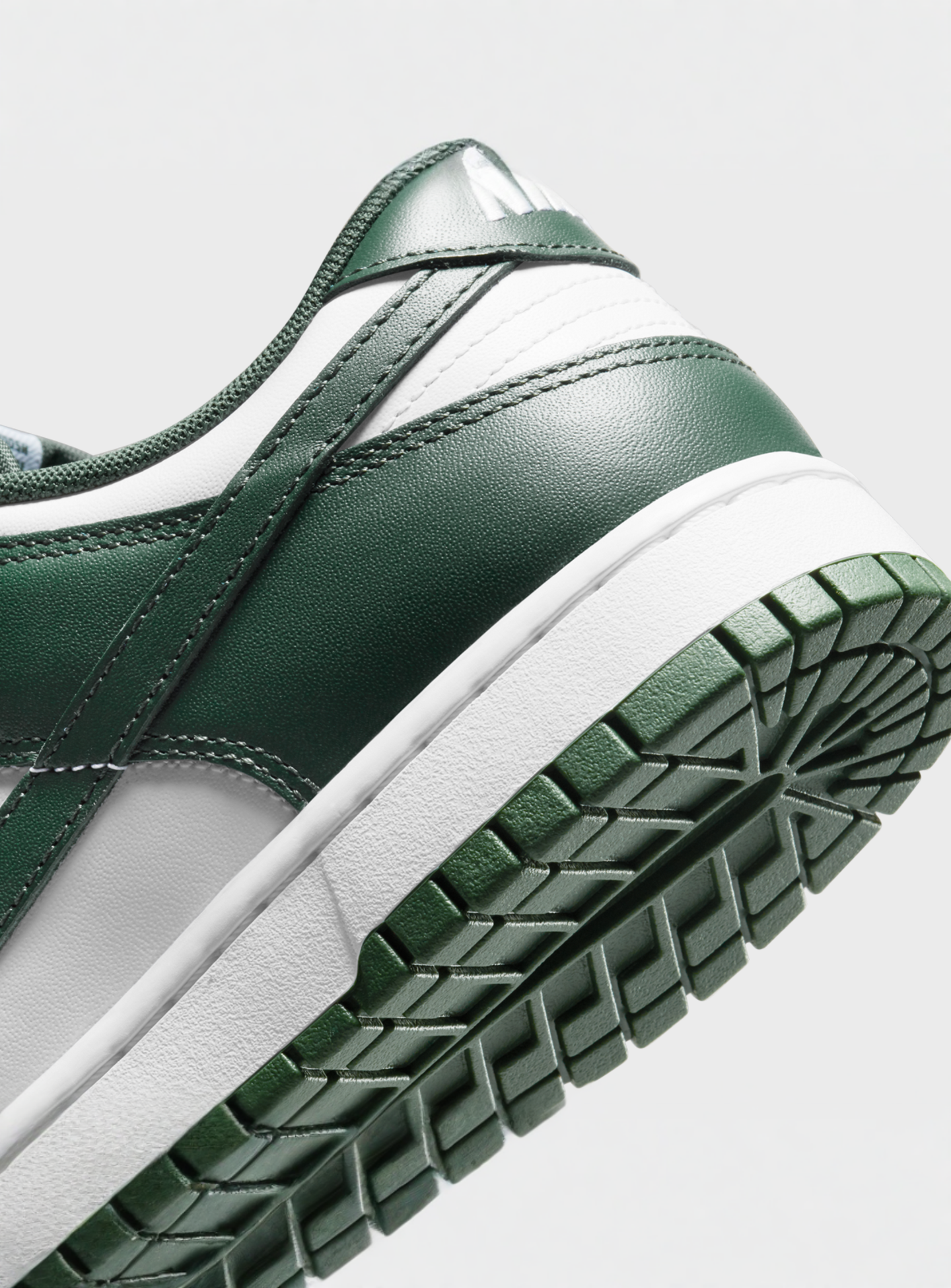 Nike, Dunk Low Retro, green, Image 8 of 8