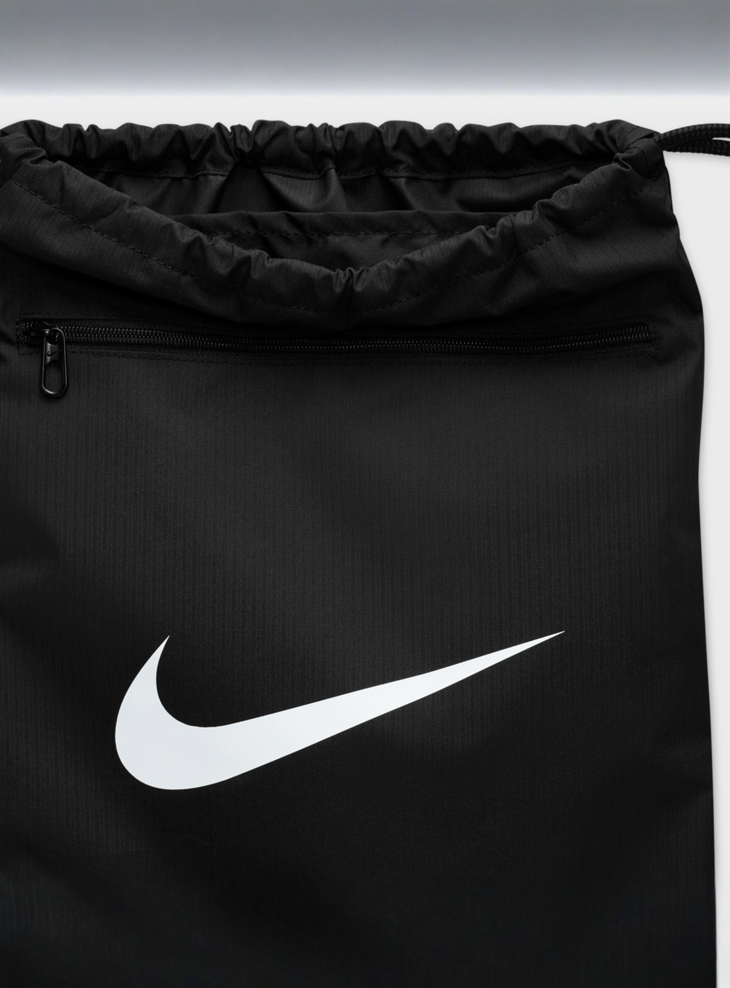 Nike, Brasilia 9.5, black, Image 3 of 7