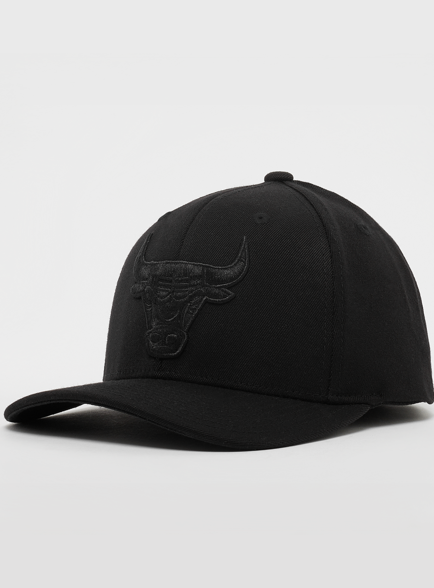 Mitchell & Ness, Classic Red Tonal Snapback Chicago Bulls, black, Image 1 of 4