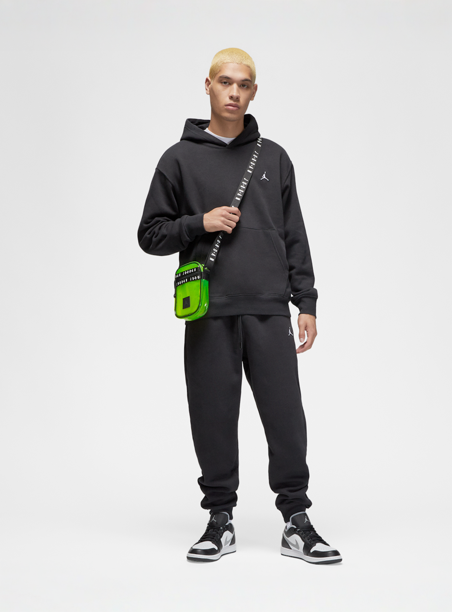 Jordan, Essential Fleece Hoodie, black, Image 4 of 4