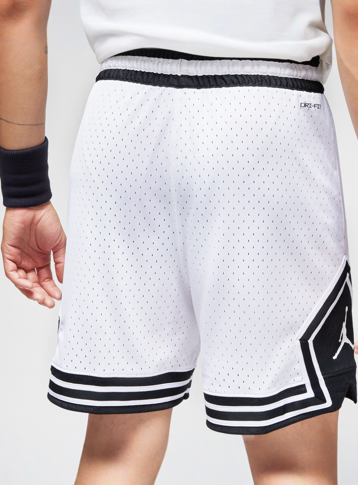 Jordan, Sport Diamond Short, white, Image 3 of 7