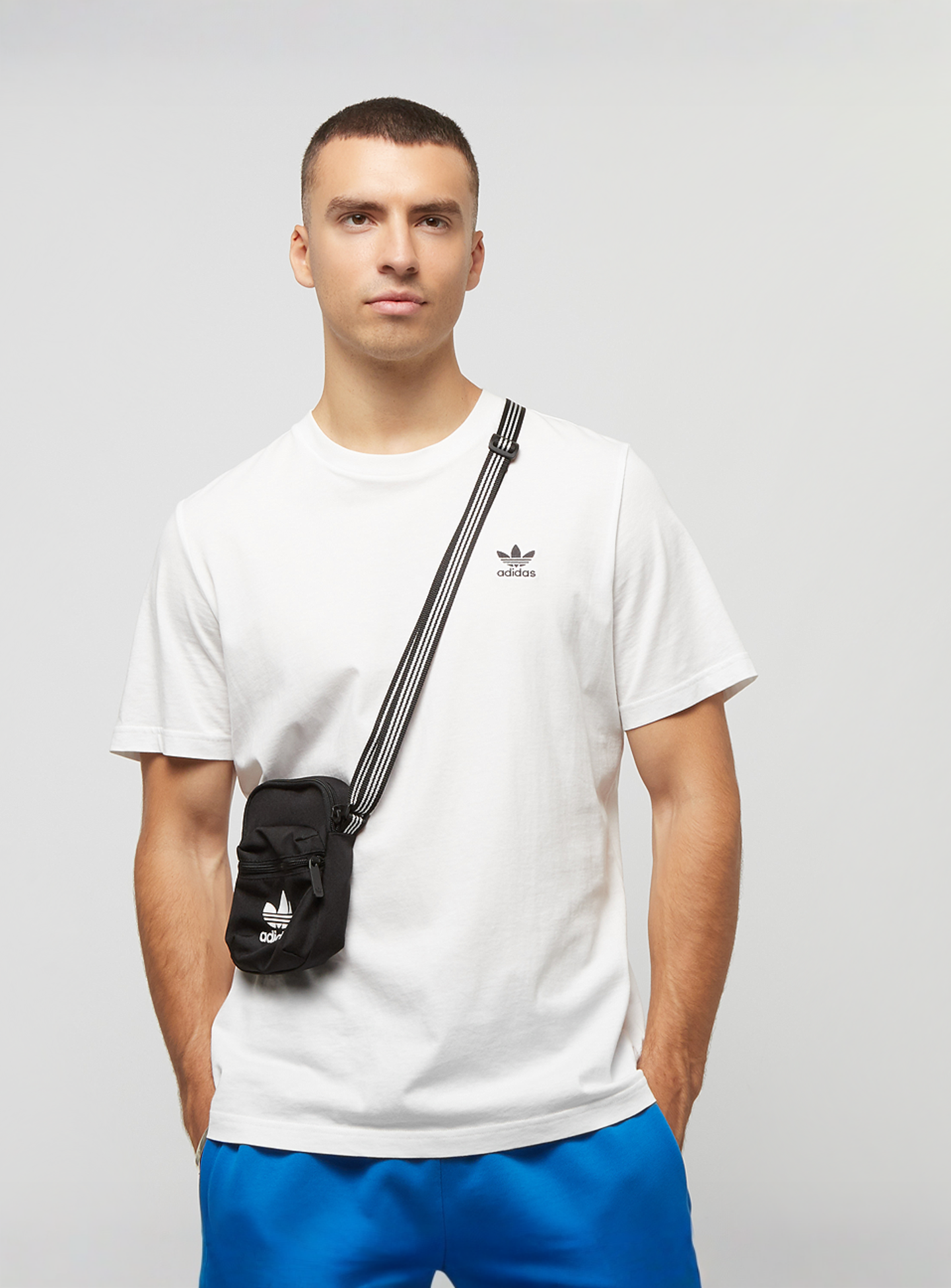 adidas Originals, adicolor Shoulder Bag, black, Image 6 of 6