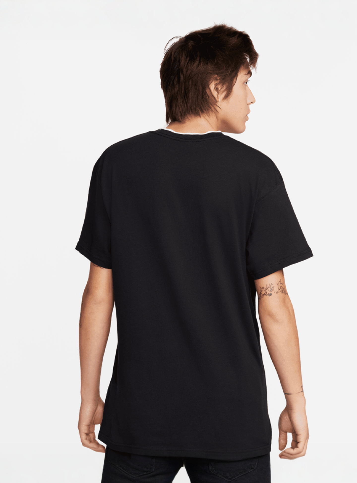 Nike, Sportswear T-Shirt, black, Image 2 of 5