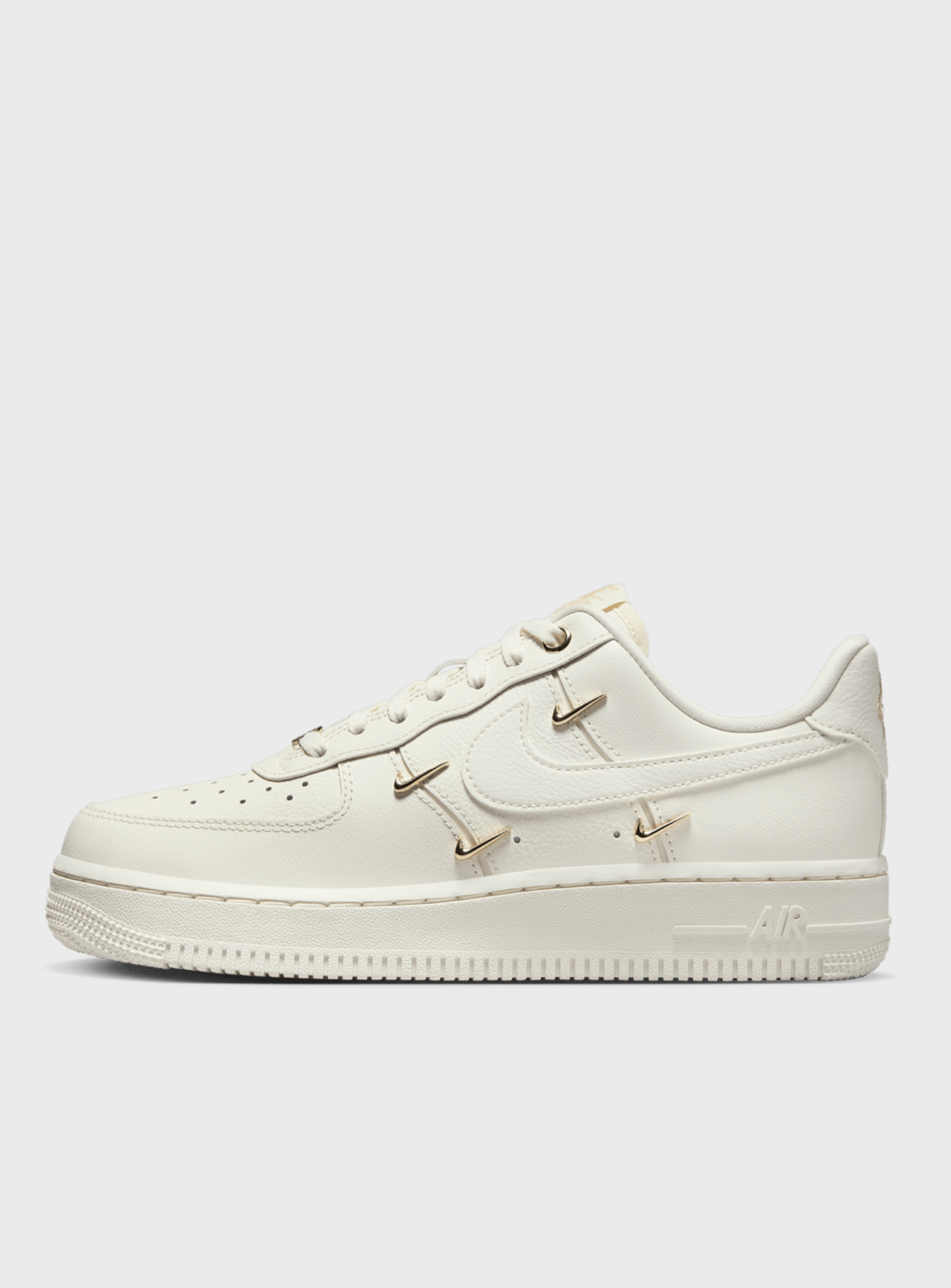 Nike, WMNS Air Force 1 '07 LX, beige, Image 1 of 8
