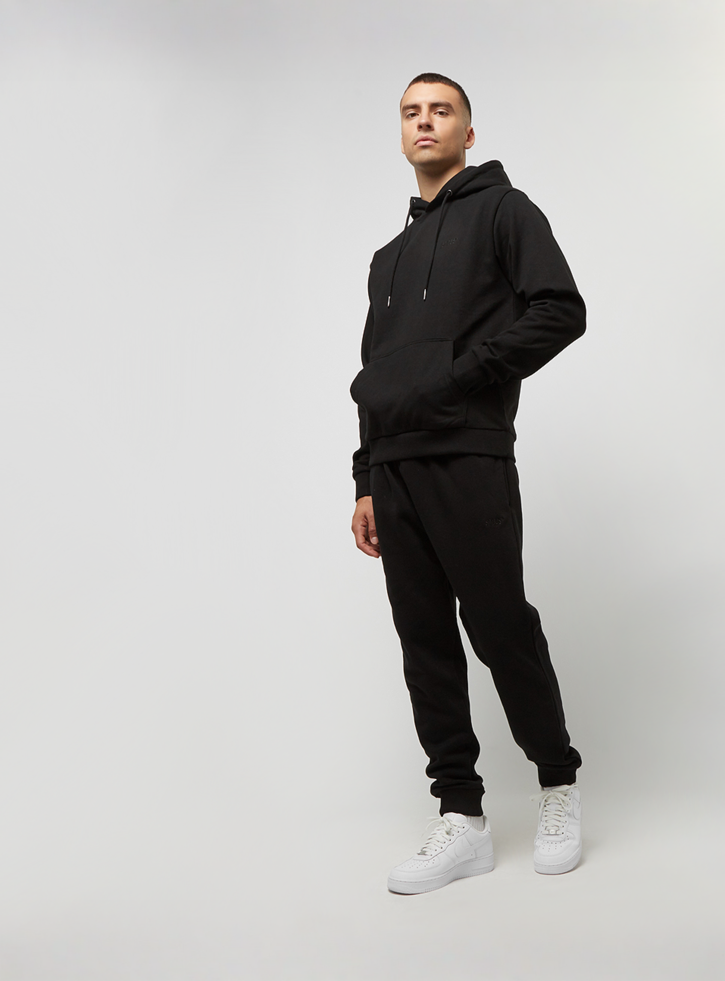 SNIPES, Small Logo Essential Hoodie, black, Image 4 of 5