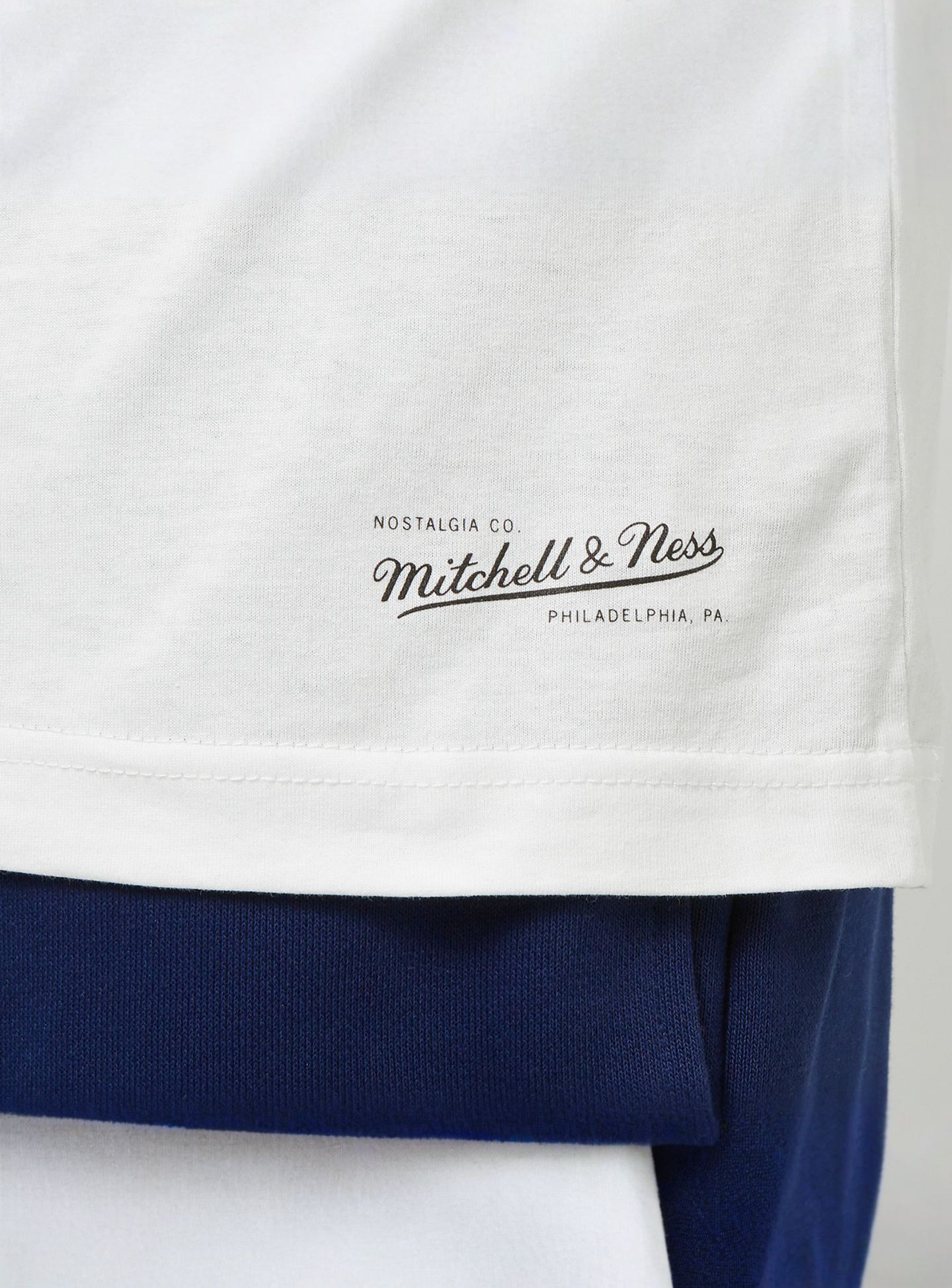 Mitchell & Ness, NBA Dallas Mavericks Table Top, white, Image 4 of 5