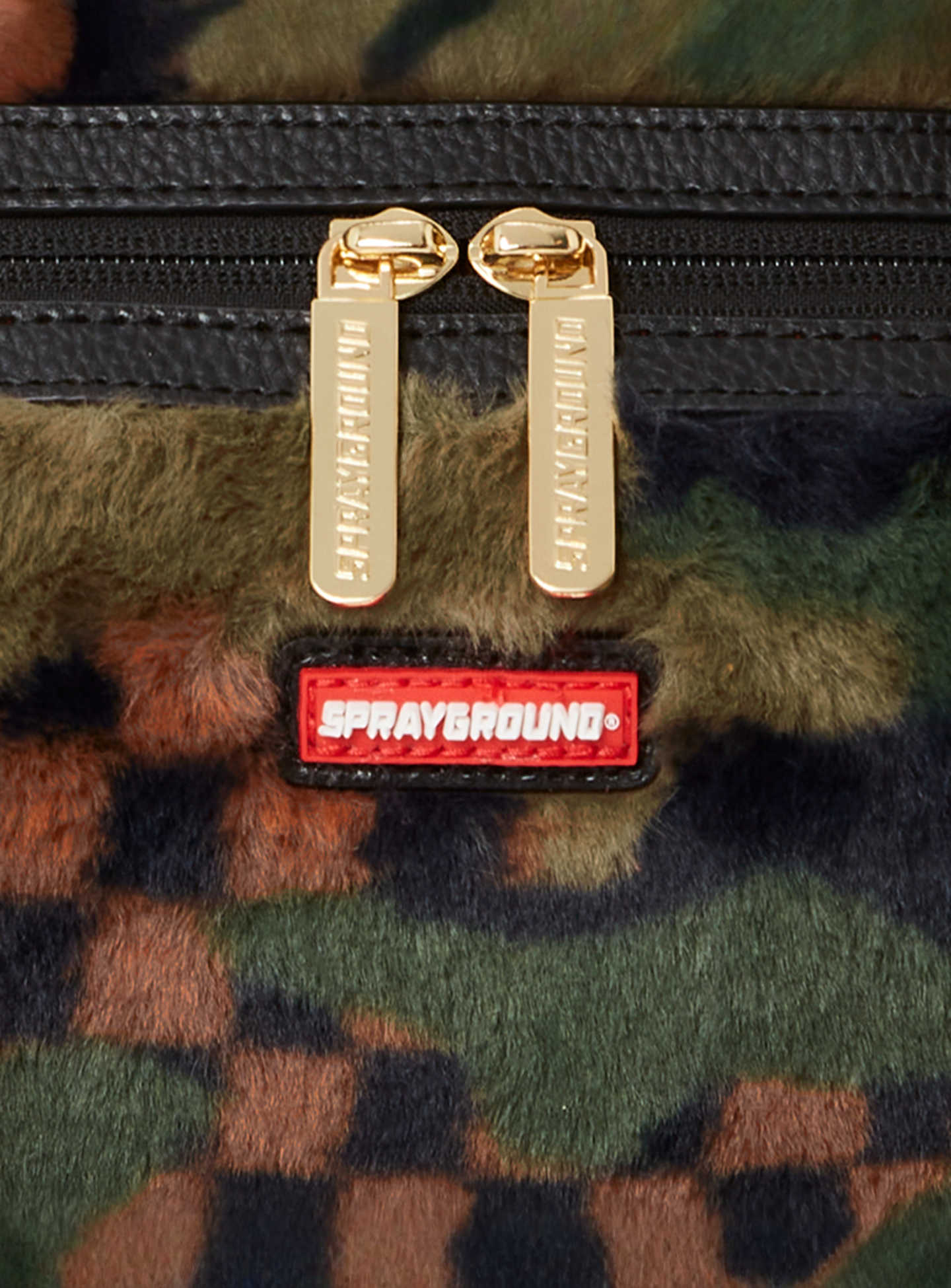 SPRAYGROUND, Green 3am Fur Mini Duffel, multi-colour, Image 5 of 9