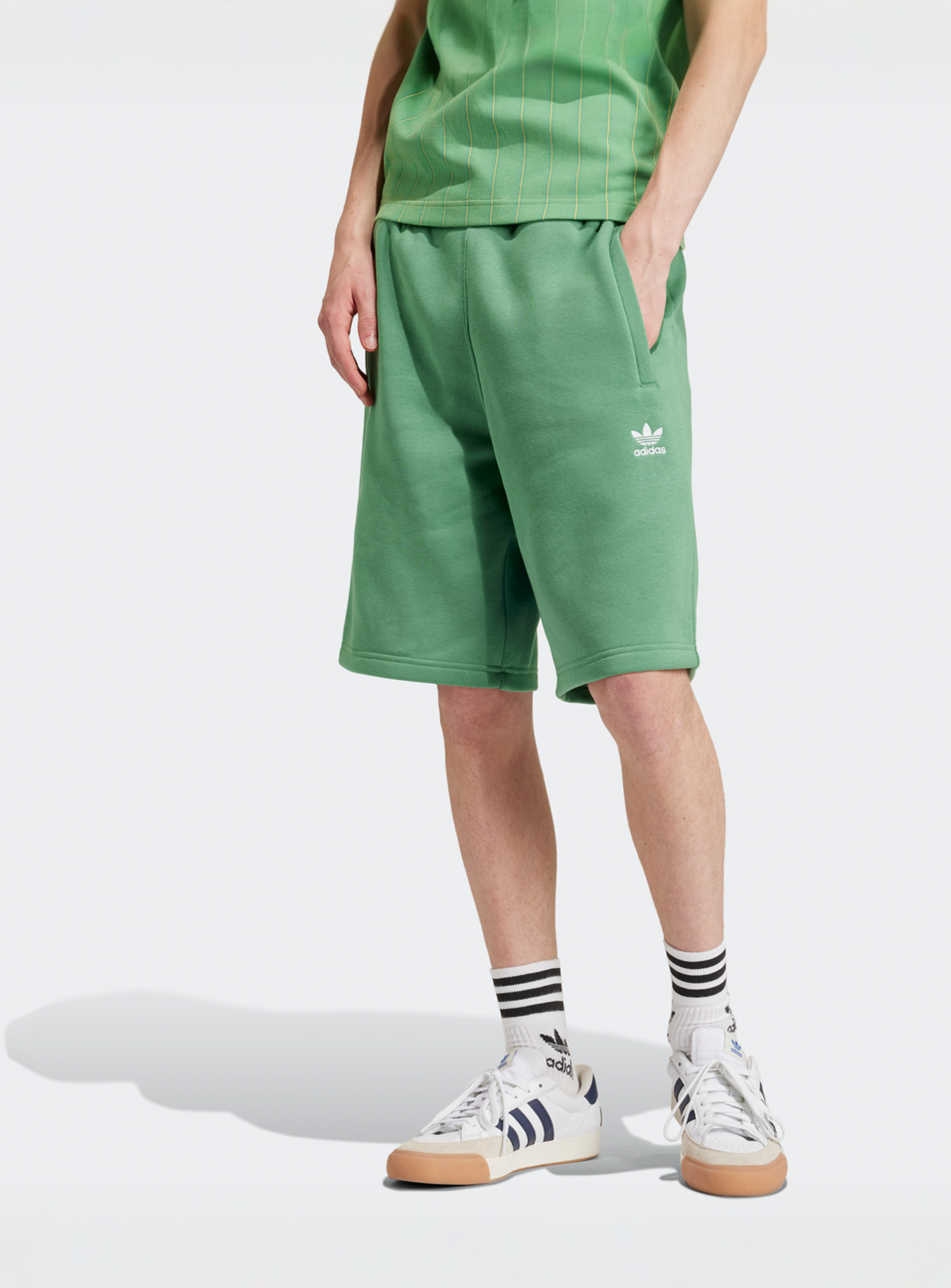 adidas Originals, Essentials Short, green, Image 1 of 5