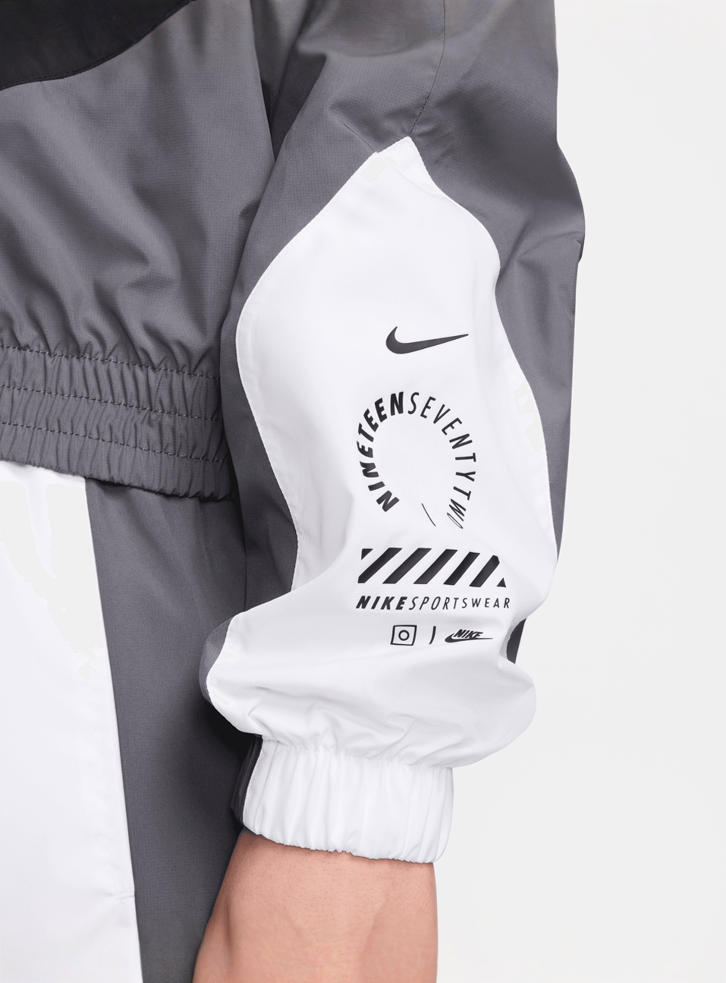 Nike, Sportswear Woven Jacket, grey, Image 6 of 7