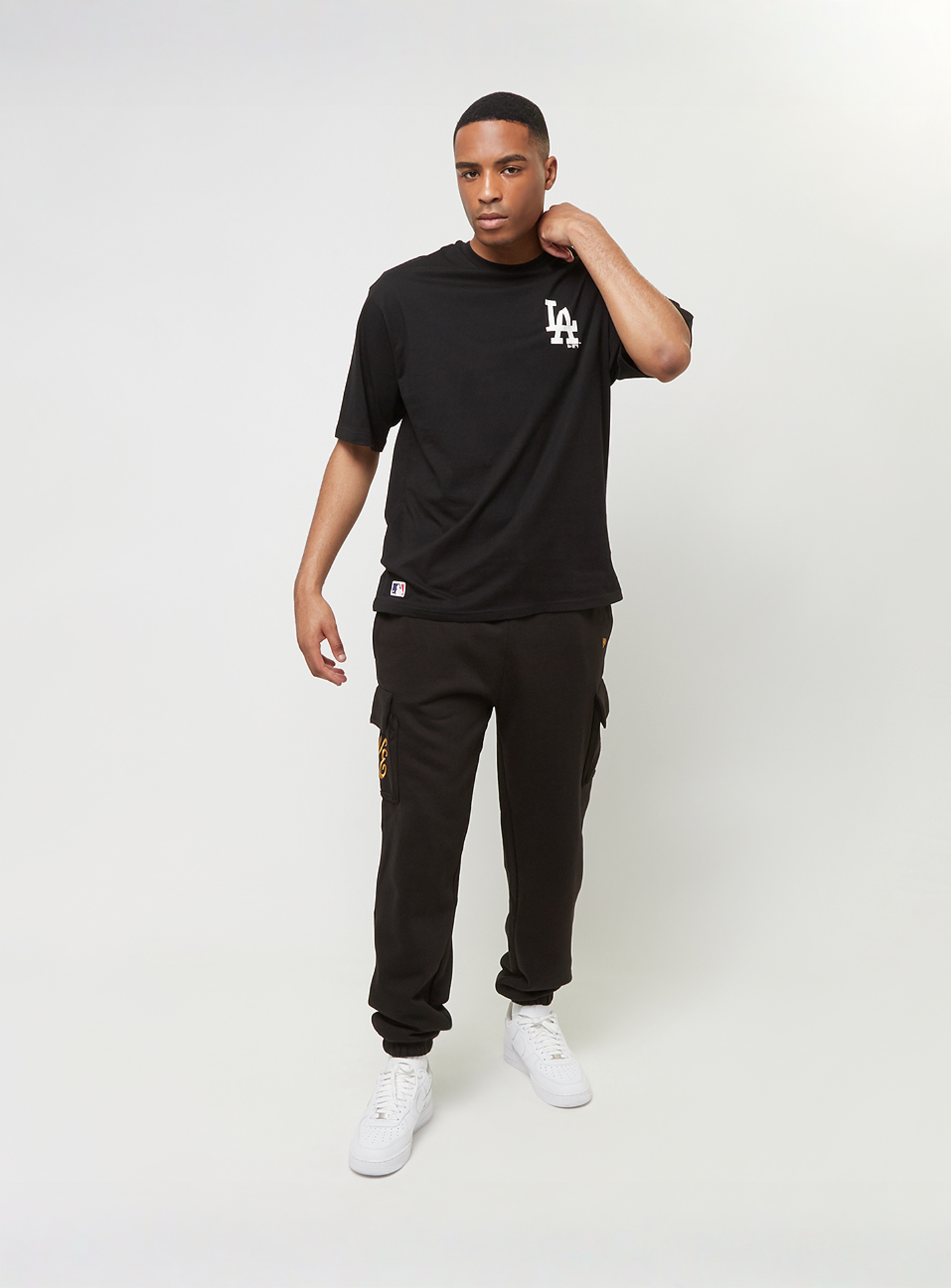 New Era, Script Cargo Joggers, black, Image 7 of 7
