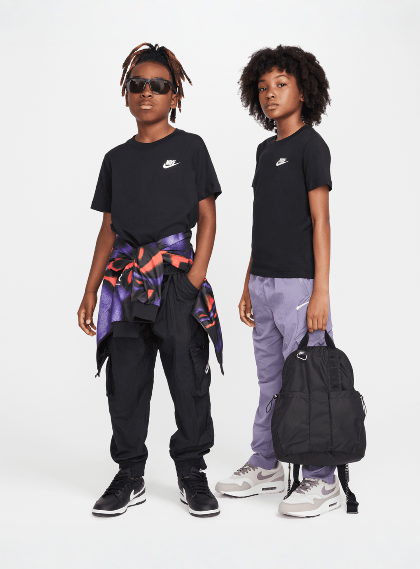 Nike, Sportswear Tee, black, Image 5 of 5