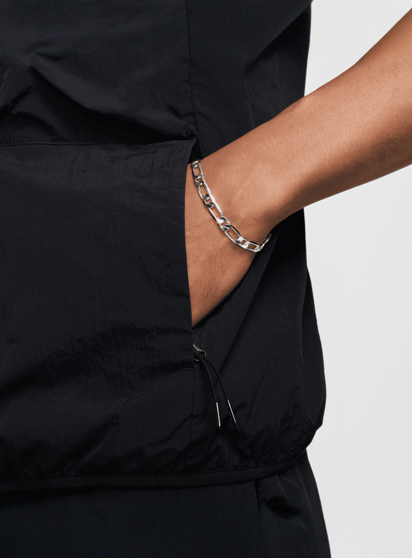Nike, Tech Woven Vest, black, Image 6 of 7