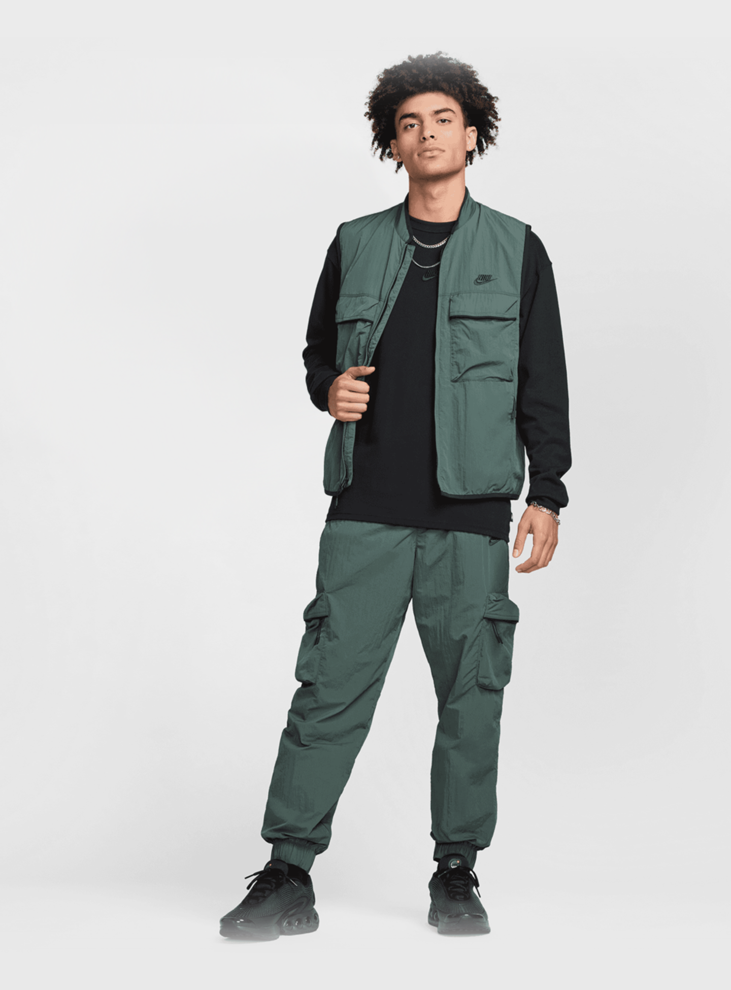 Nike, Tech Woven Vest, green, Image 6 of 6
