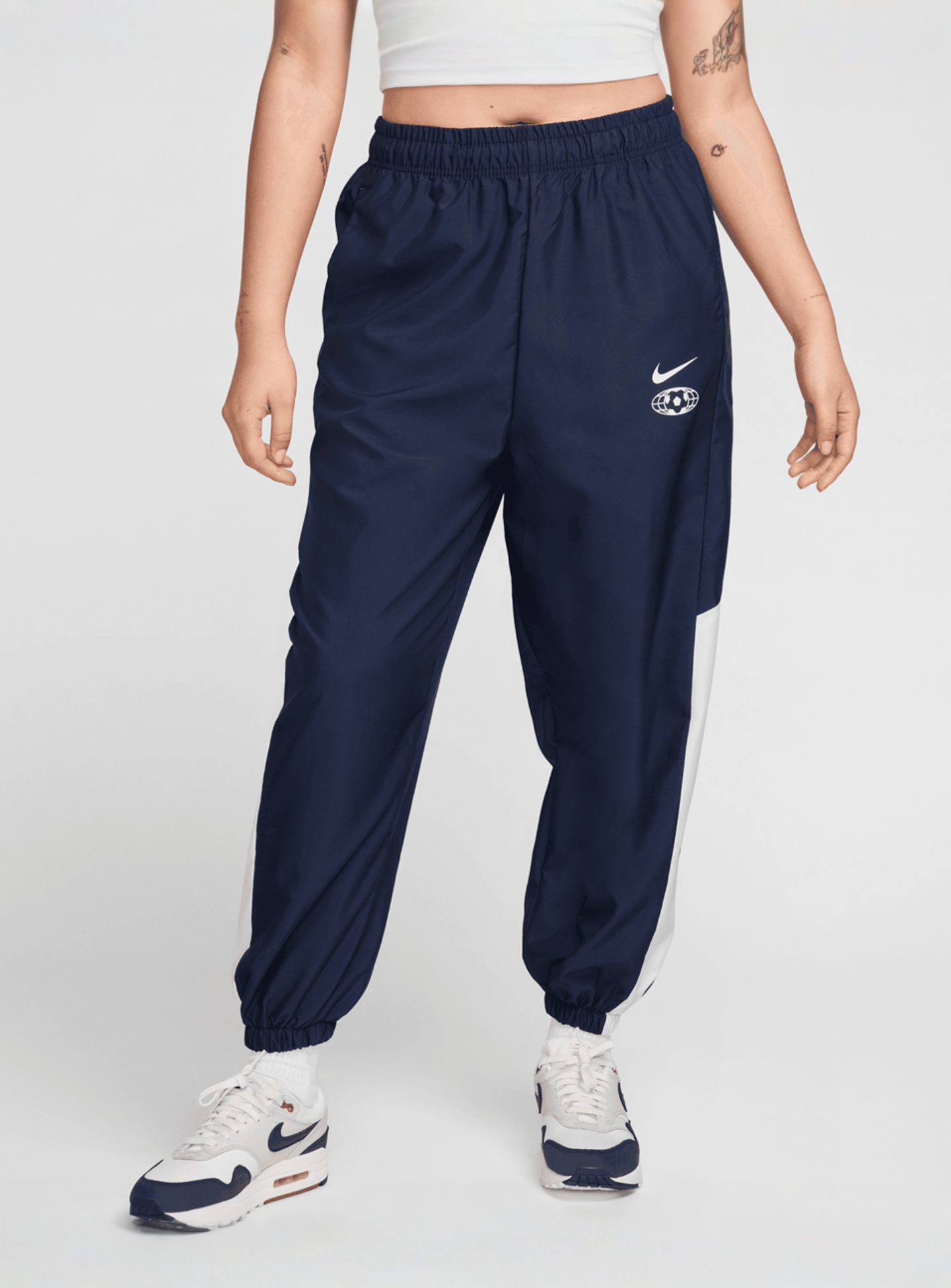 Nike, Sportswear Woven Joggers, blue, Image 1 of 6