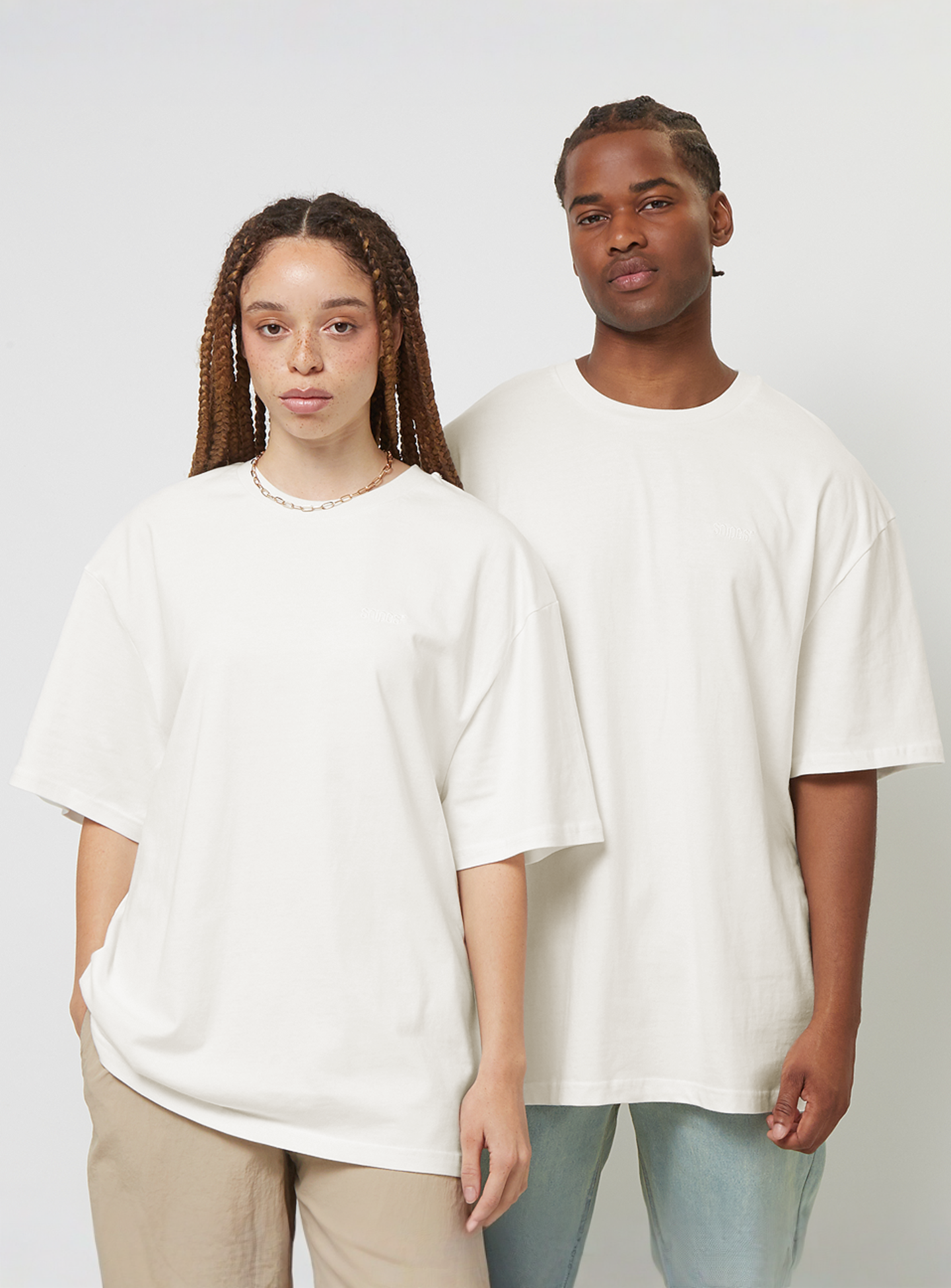 SNIPES, Small Logo Essential Oversized Tee, white, Image 1 of 4