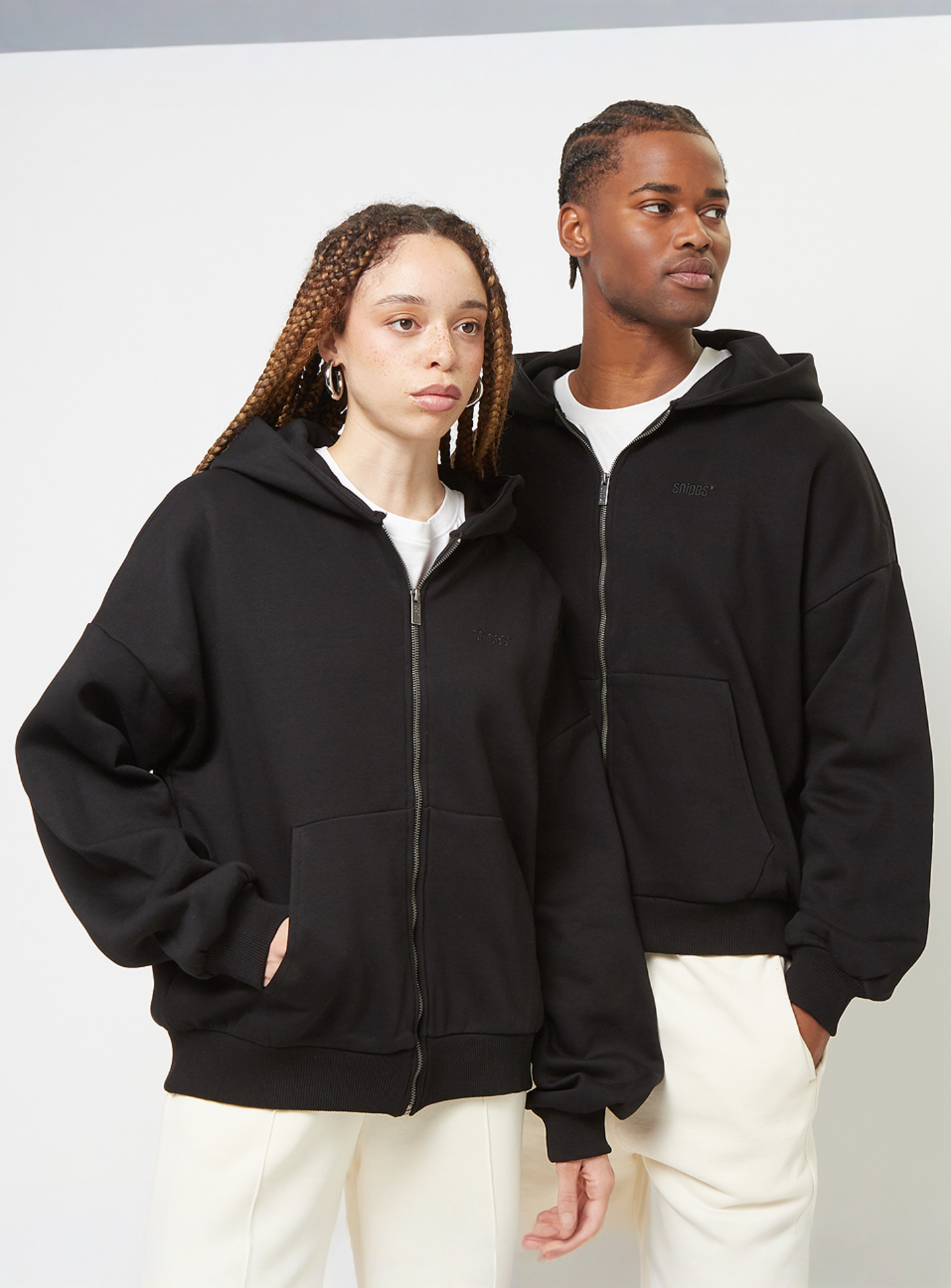 SNIPES, Small Logo Essential Oversized Zip Hoodie, black, Image 1 of 4