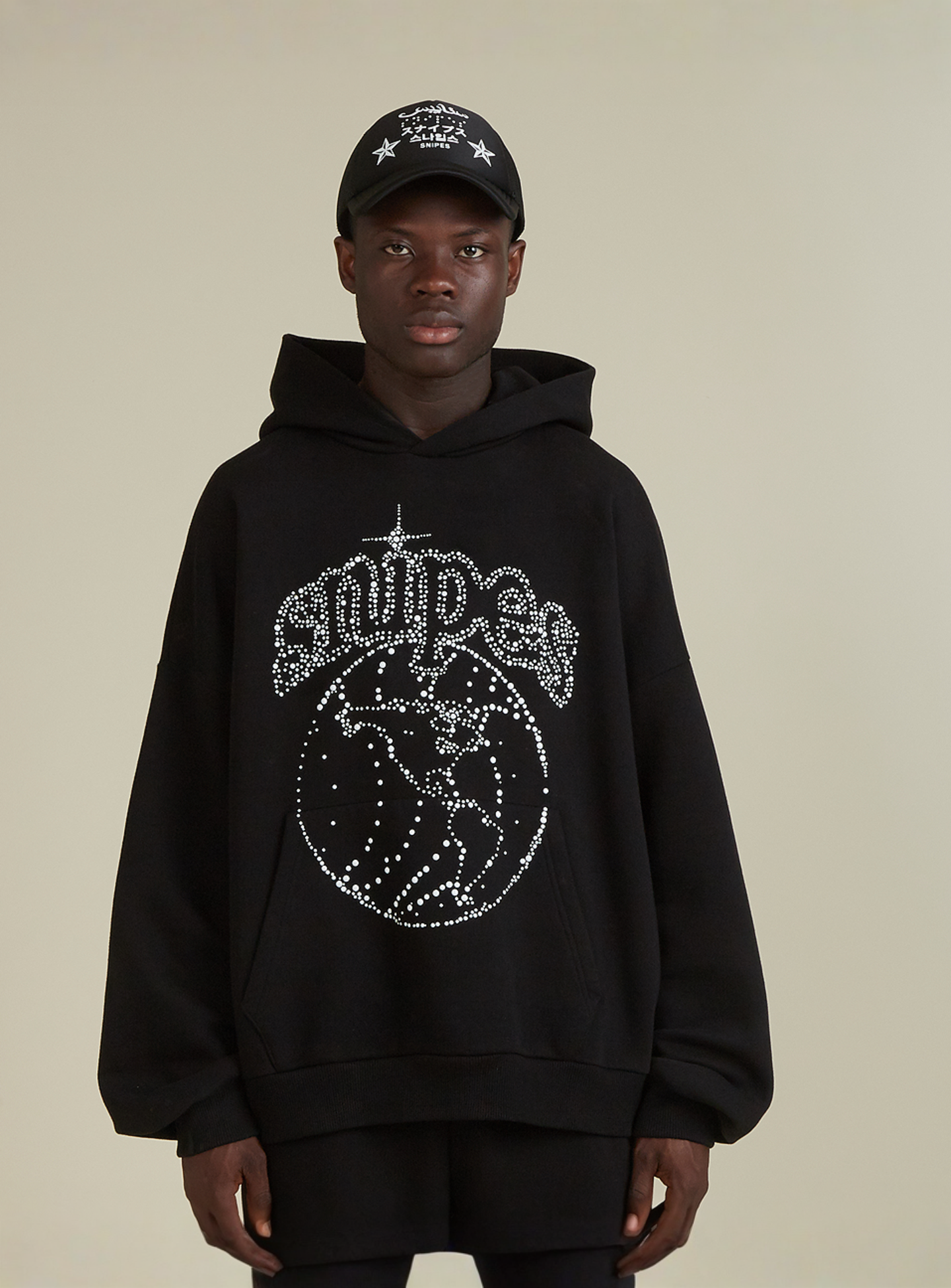 SNIPES, Globe Studs Oversized Hoodie, black, Image 1 of 6