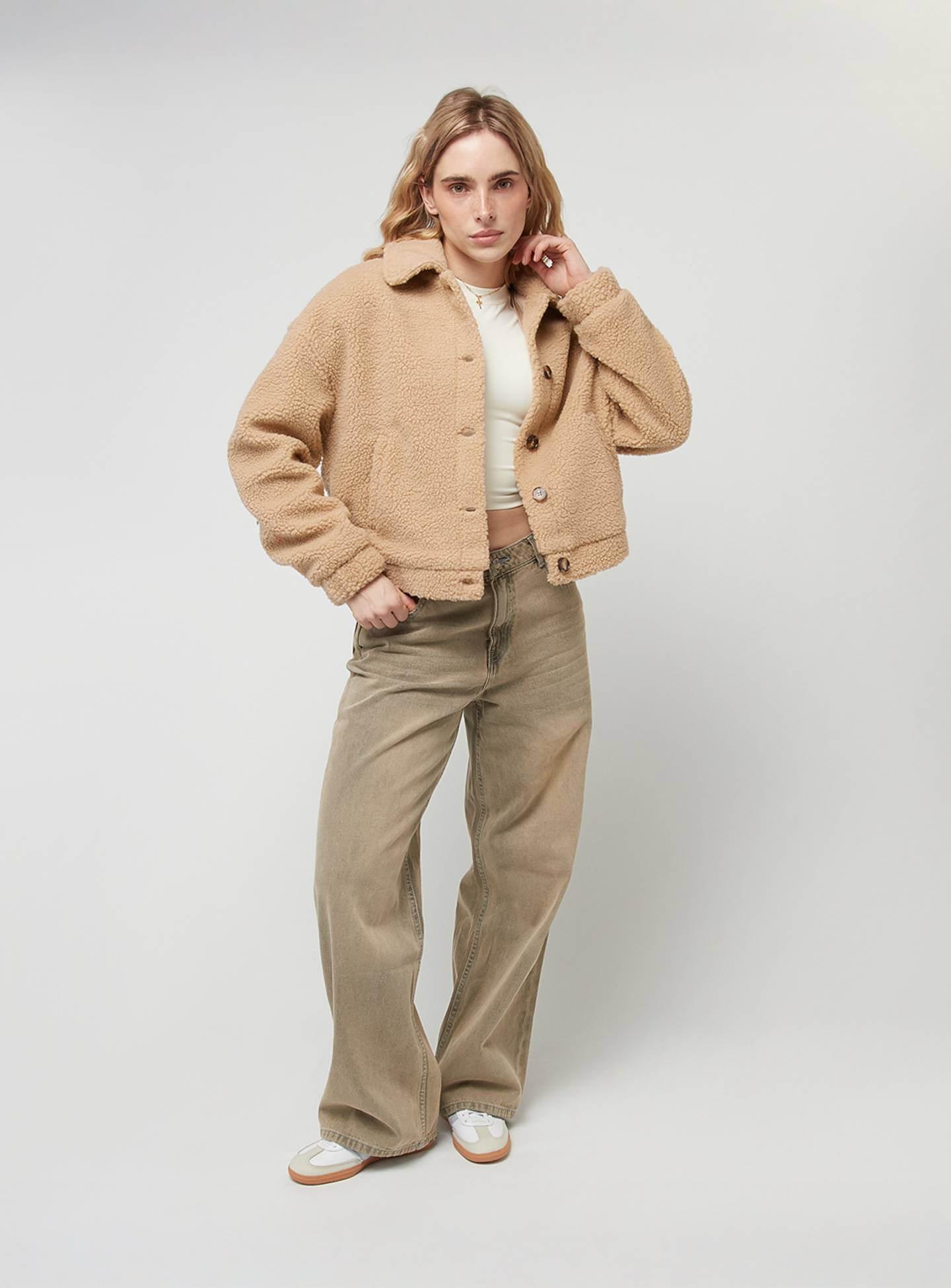 Urban Classics, Ladies Short Sherpa Button Jacket, beige, Image 4 of 4