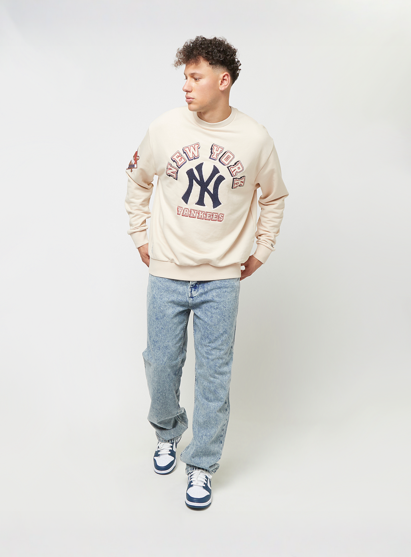New Era, World Series Oversized Crew New York Yankees, beige, Image 6 of 6