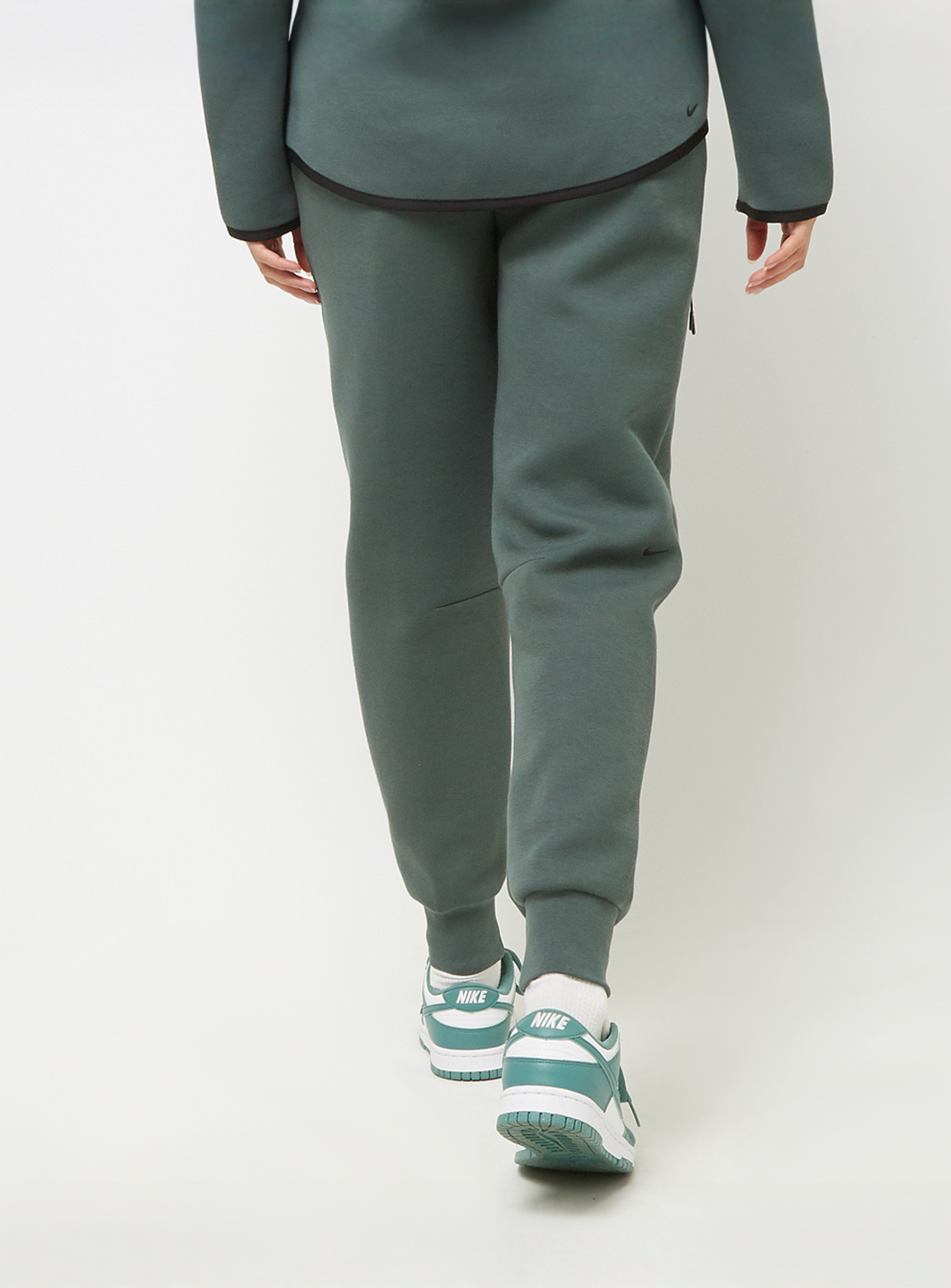 Nike, Sportswear Tech Fleece Mid-Rise Jogger, green, Image 2 of 5