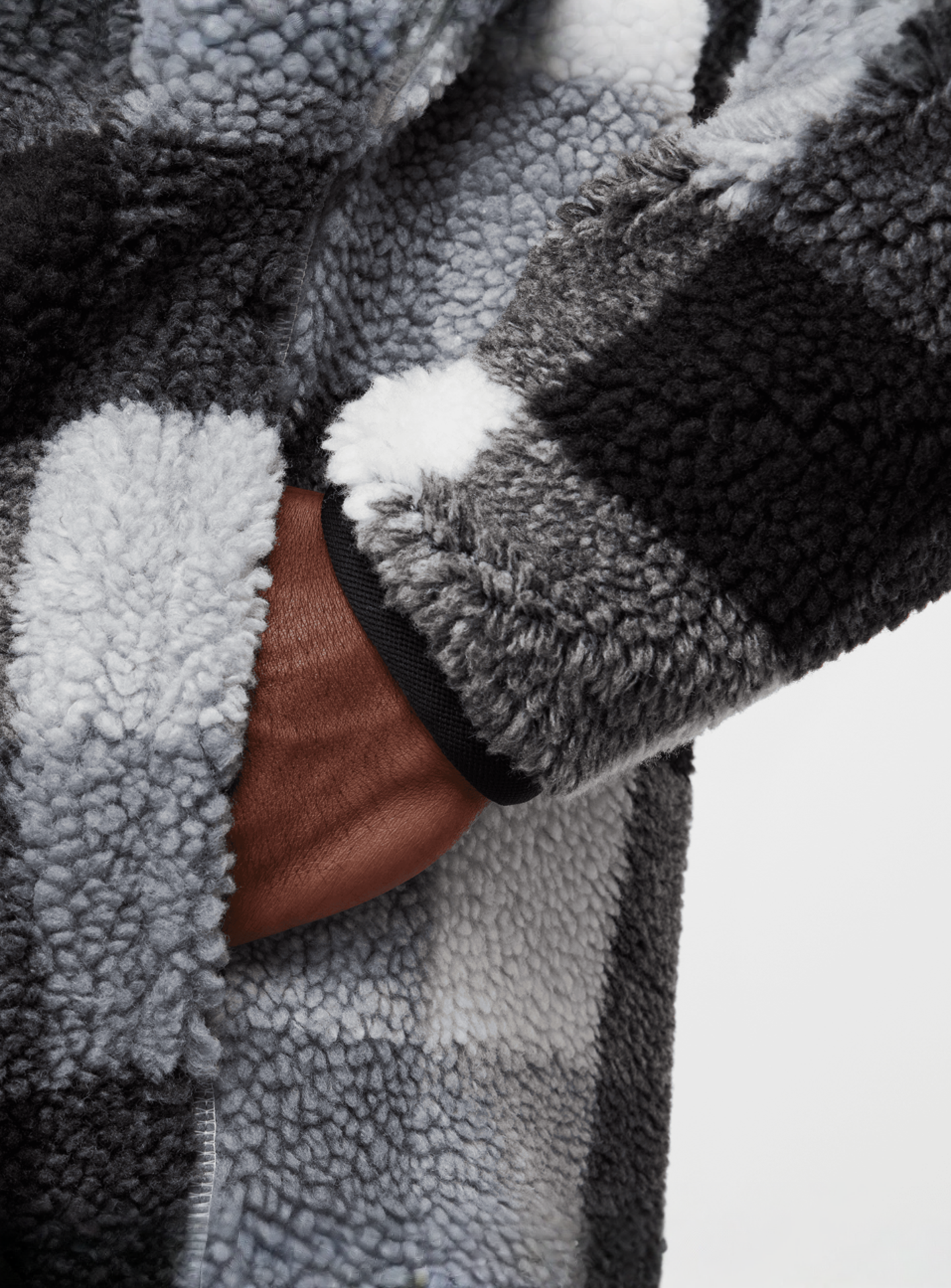 Nike, Club Winterized AOP, black, Image 5 of 6